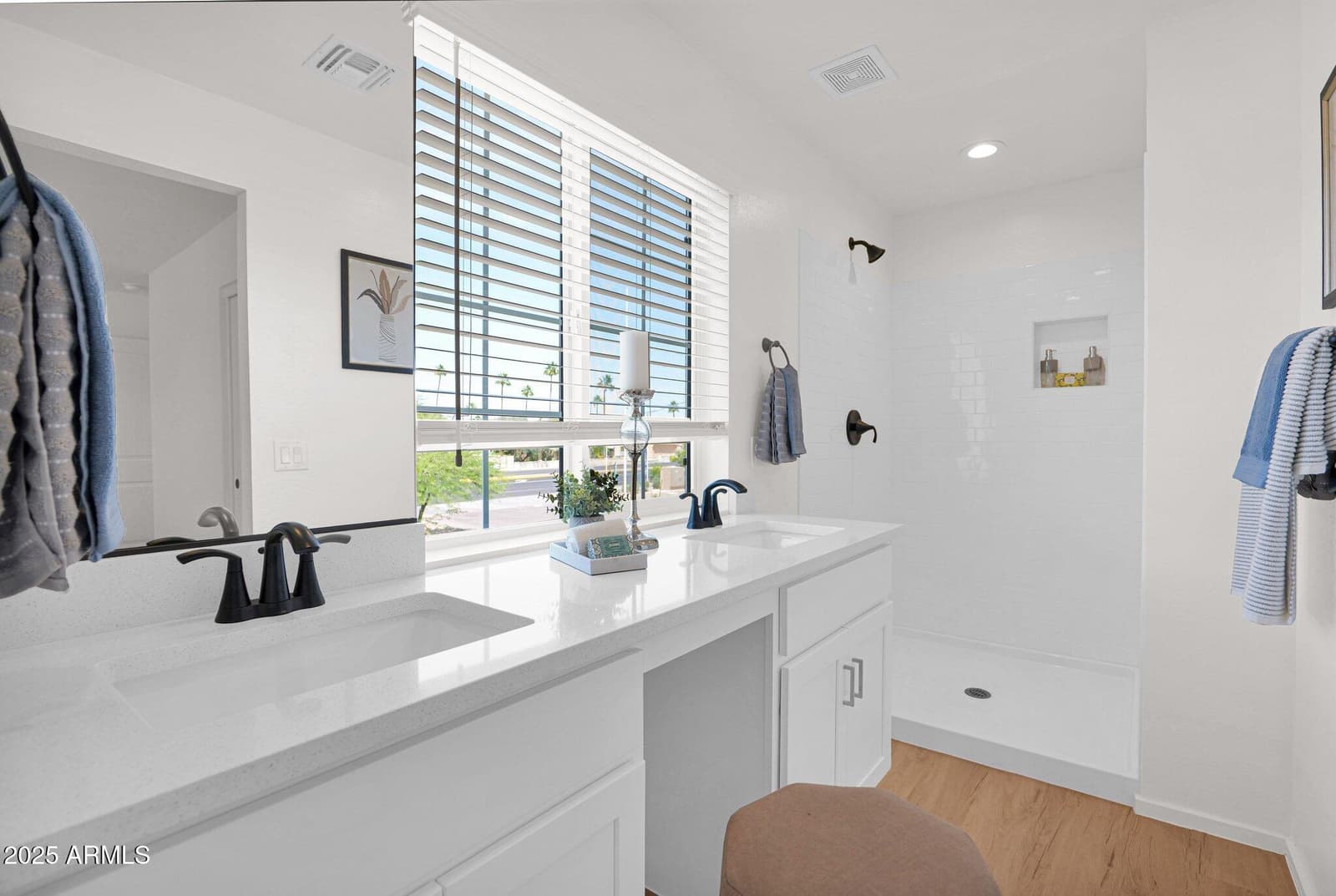 16875 N 12TH Street 6, Phoenix, AZ 85022 — photo 9 of 18