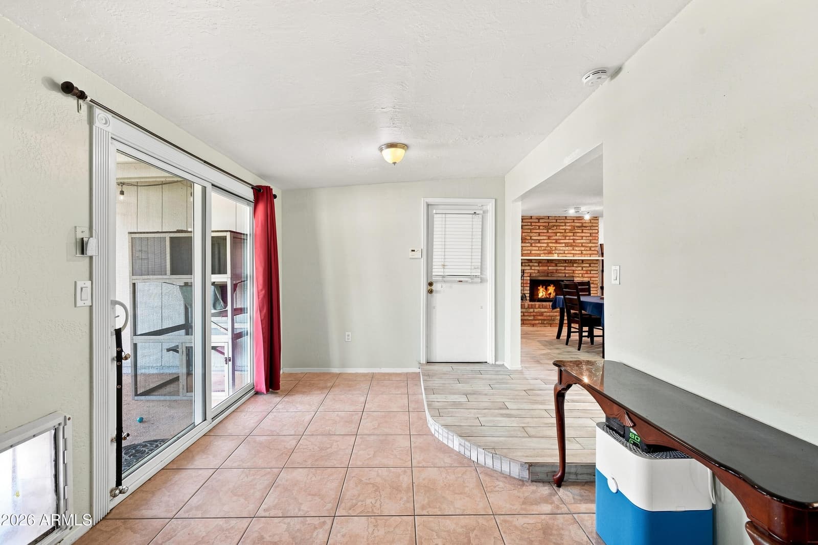 604 E DUNBAR Drive, Tempe, AZ 85282 — photo 7 of 29