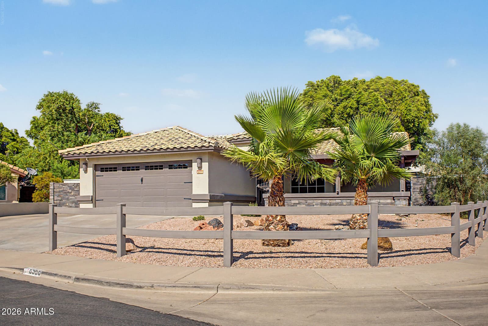 6566 E RUSSELL Street, Mesa, AZ 85215 — photo 3 of 34