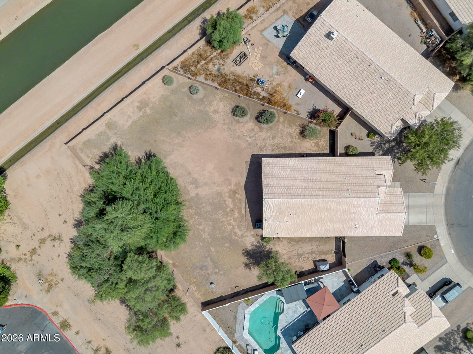636 W DUBLIN Street, Gilbert, AZ 85233 — photo 2 of 26