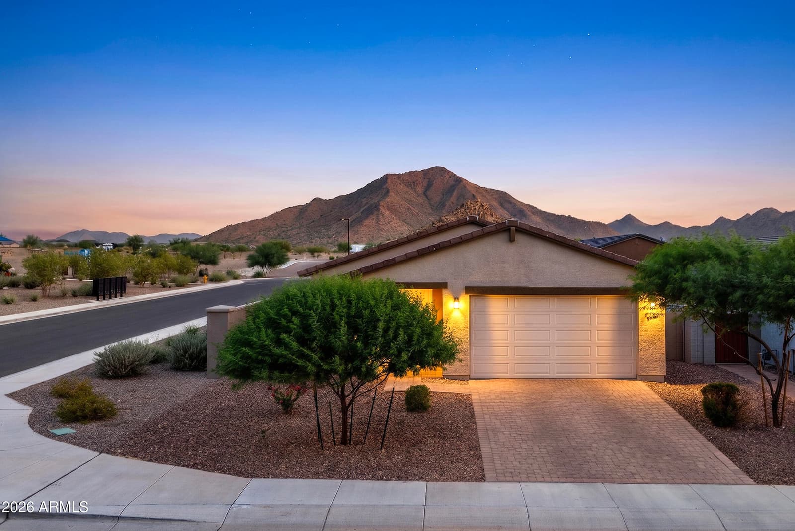 4457 W HUNTER Trail, San Tan Valley, AZ 85144 — photo 2 of 40