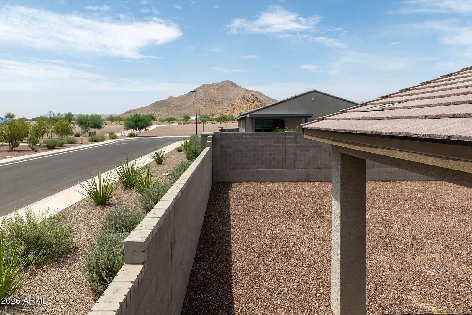 4457 W HUNTER Trail, San Tan Valley, AZ 85144 — photo 12 of 40