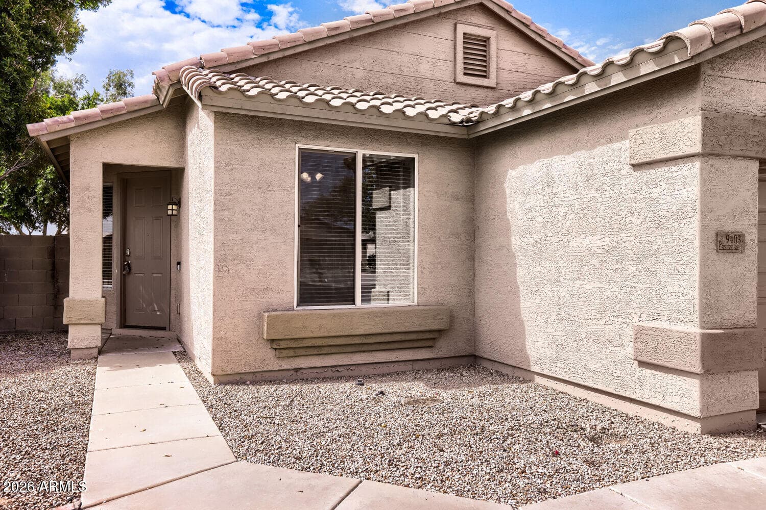 9403 W ROSS Avenue, Peoria, AZ 85382 — photo 2 of 28