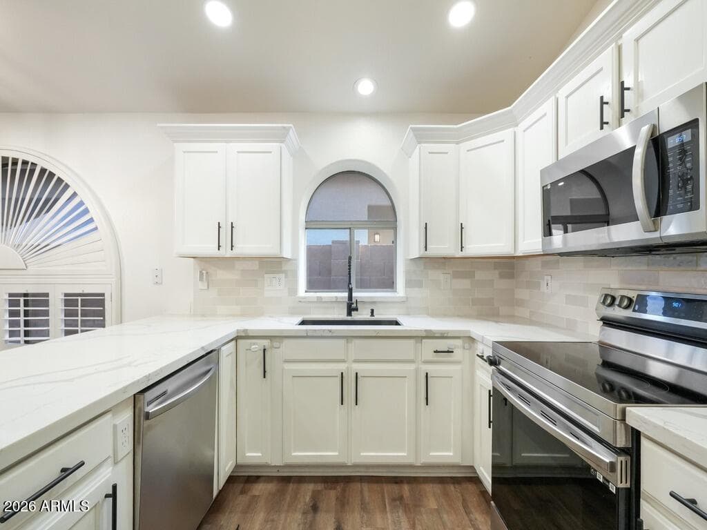 17119 N ELKO Drive, Surprise, AZ 85374 — photo 14 of 26