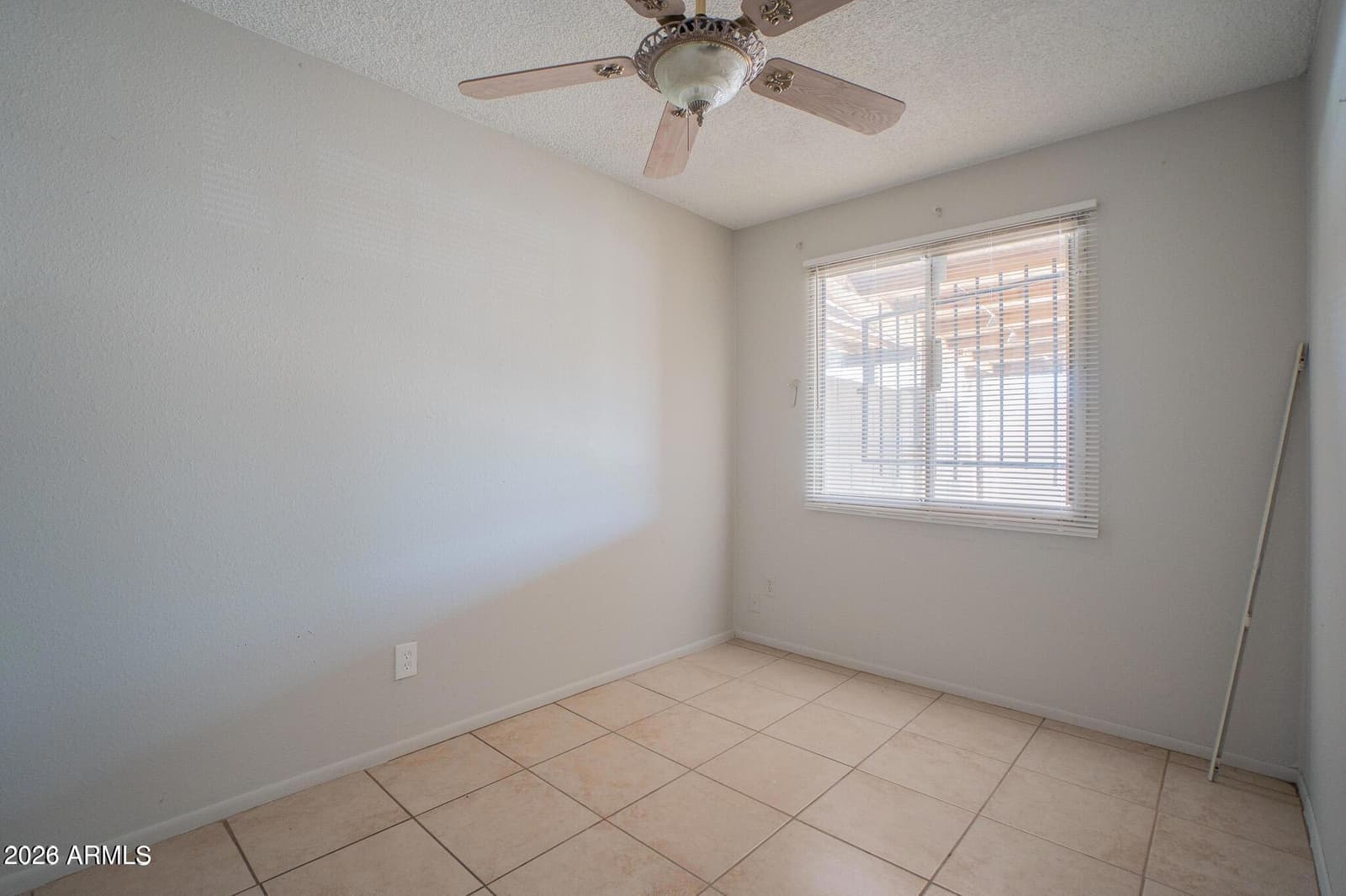 3645 N 69TH Avenue 15, Phoenix, AZ 85033 — photo 19 of 20