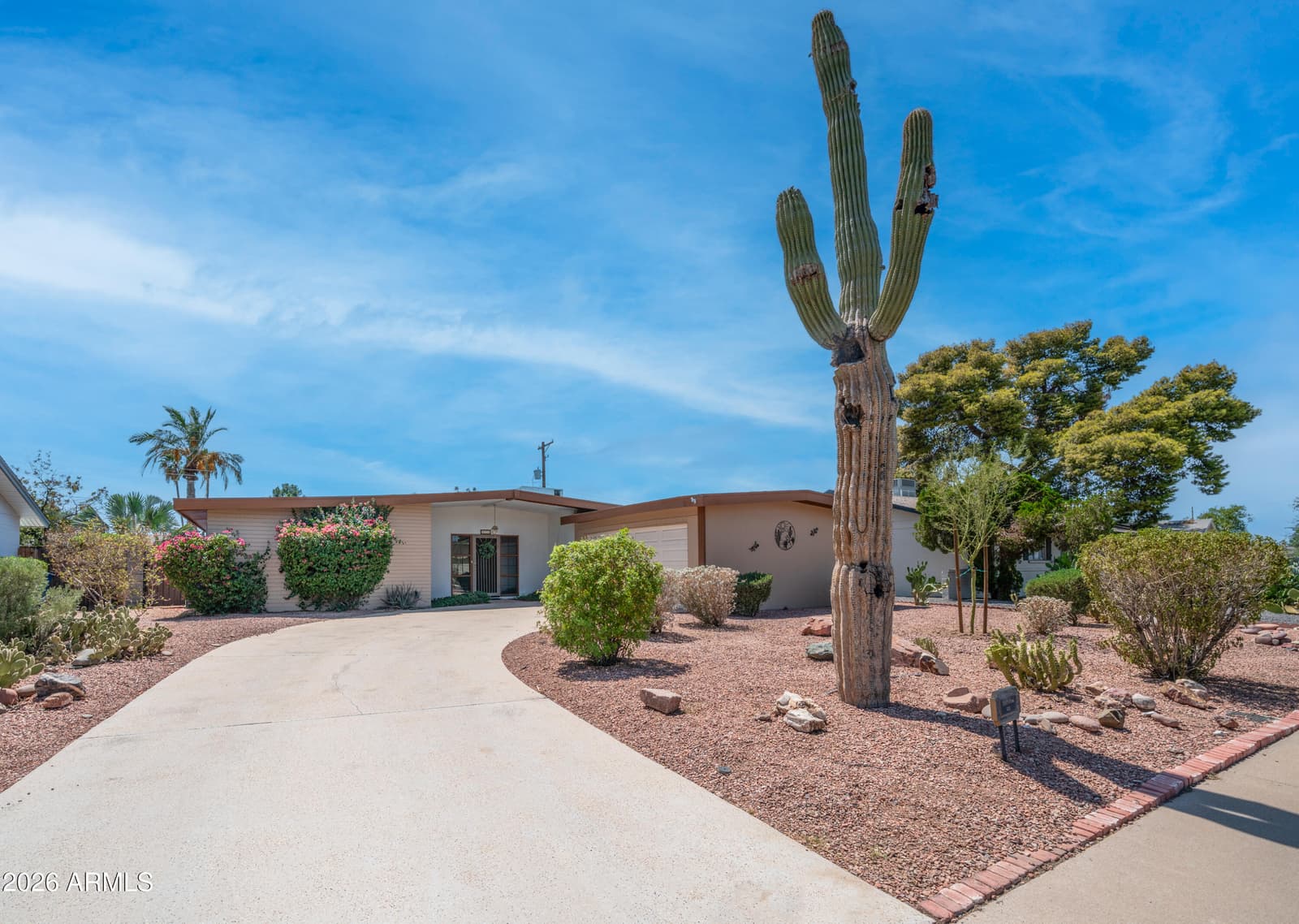 413 E BALBOA Drive, Tempe, AZ 85282 — photo 1 of 40