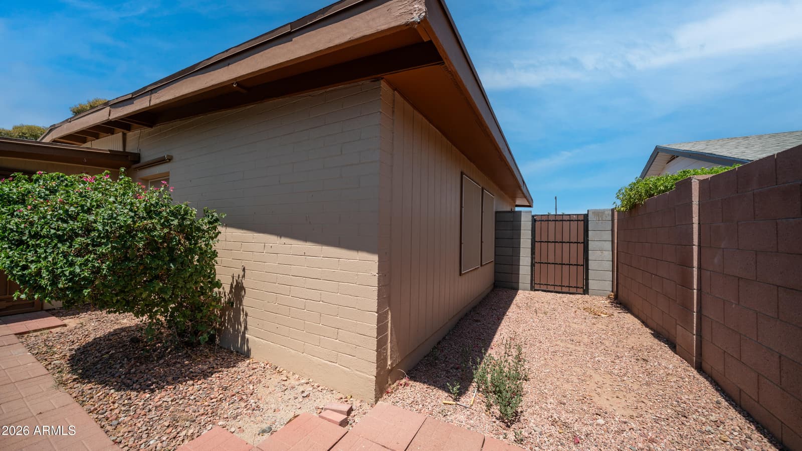413 E BALBOA Drive, Tempe, AZ 85282 — photo 35 of 40