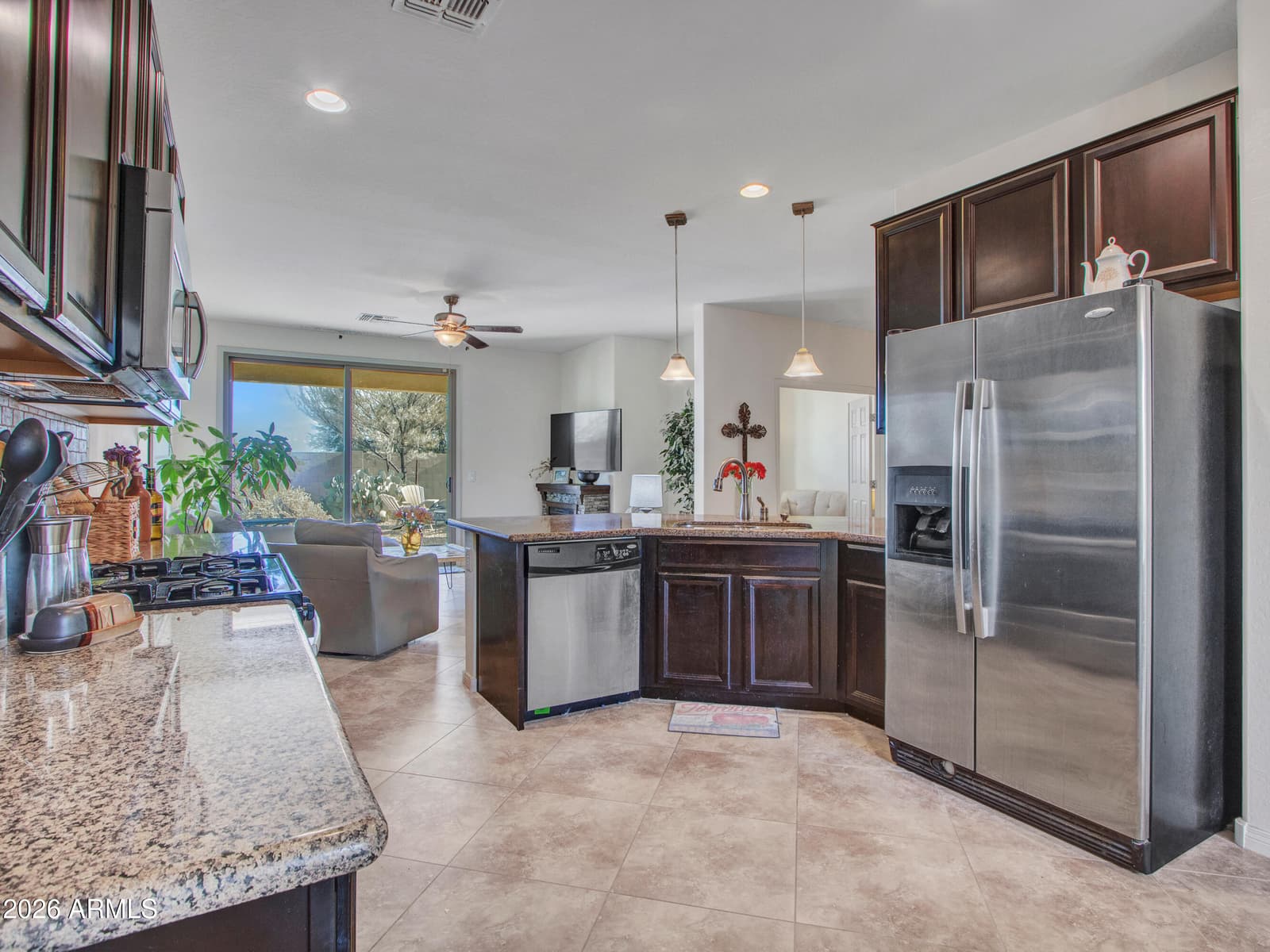 17579 W CEDARWOOD Lane, Goodyear, AZ 85338 — photo 10 of 37