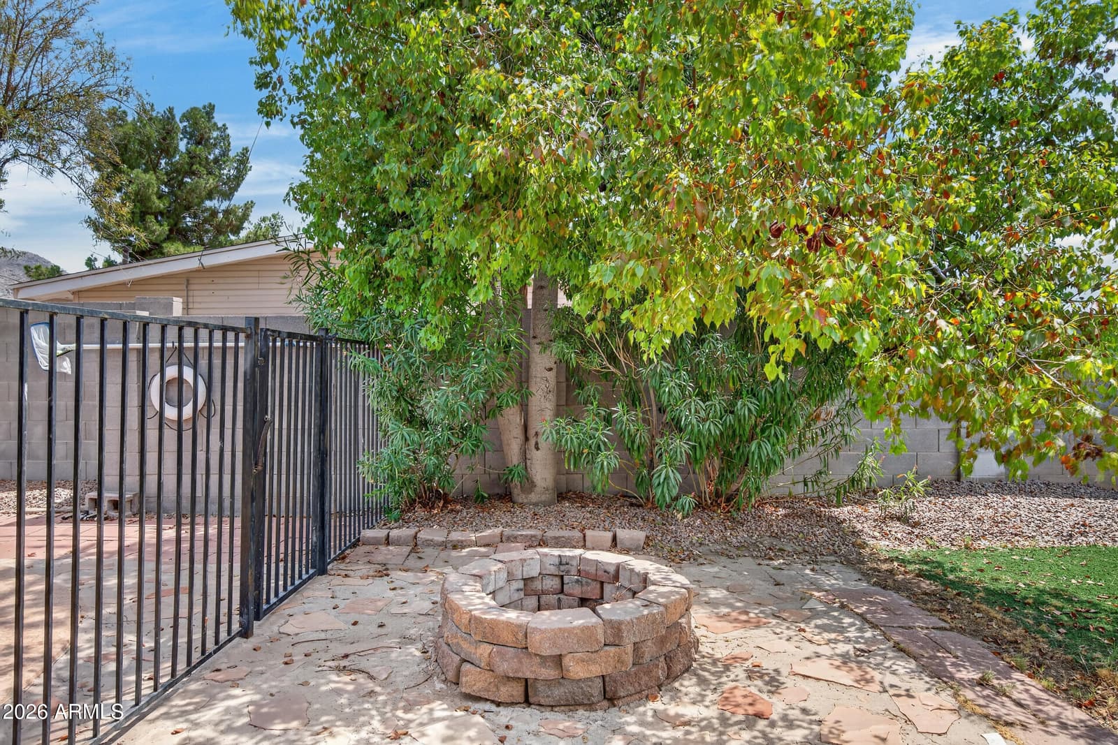 2049 W JOAN DE ARC Avenue, Phoenix, AZ 85029 — photo 28 of 34