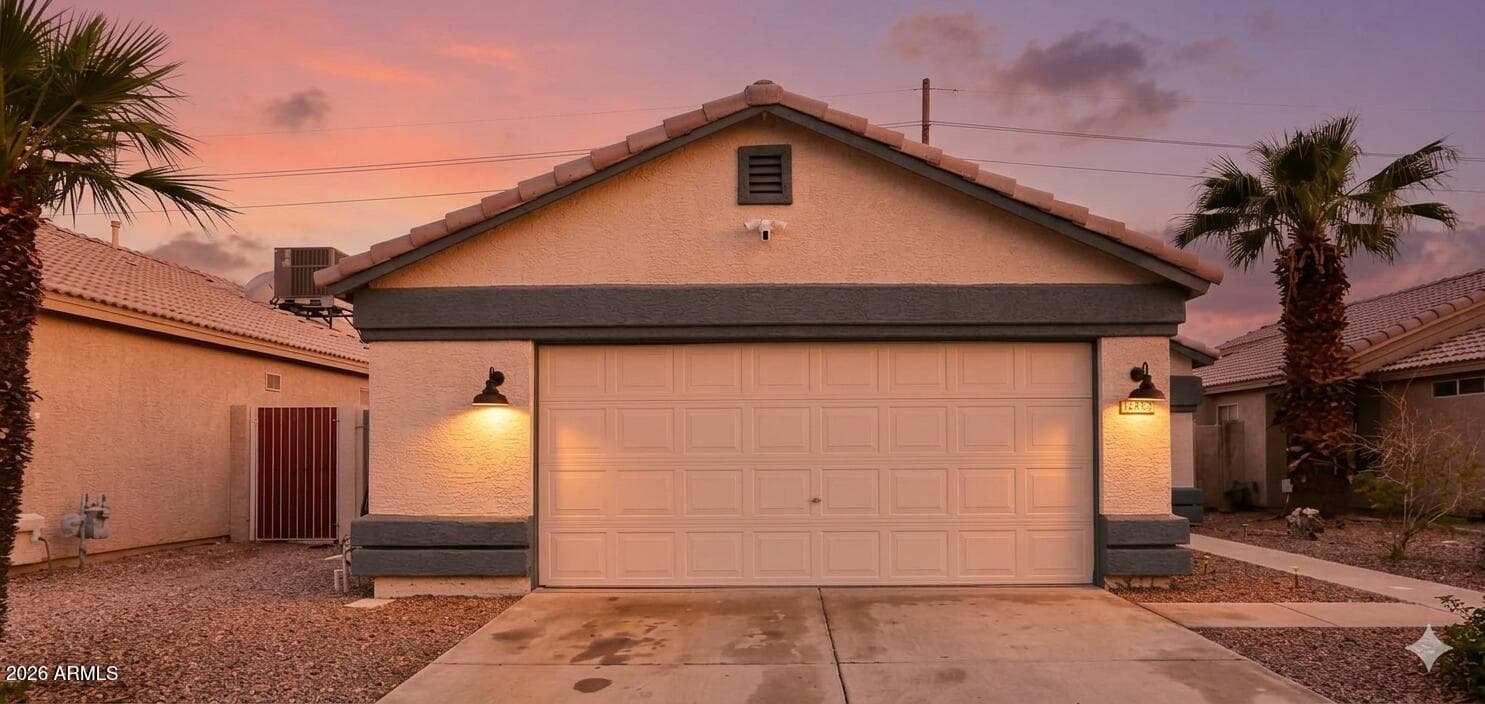 10459 W Pasadena Avenue, Glendale, AZ 85307 — photo 1 of 9