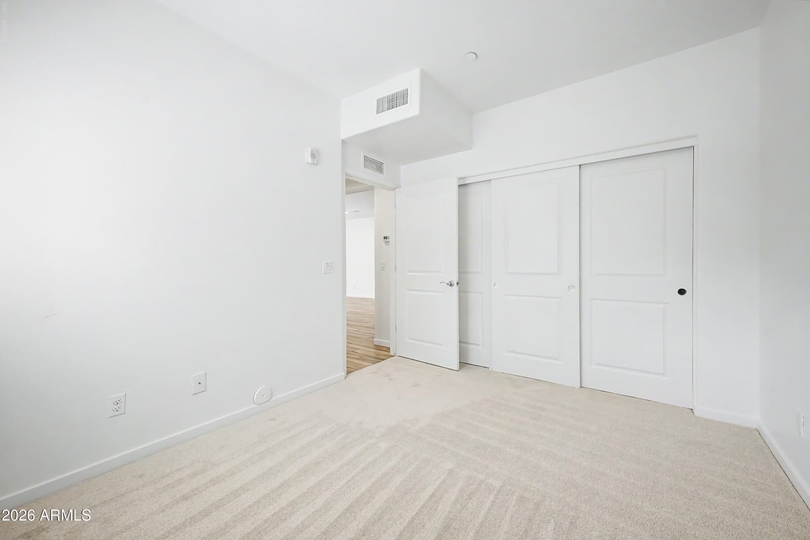 3935 E ROUGH RIDER Road 1271, Phoenix, AZ 85050 — photo 16 of 34