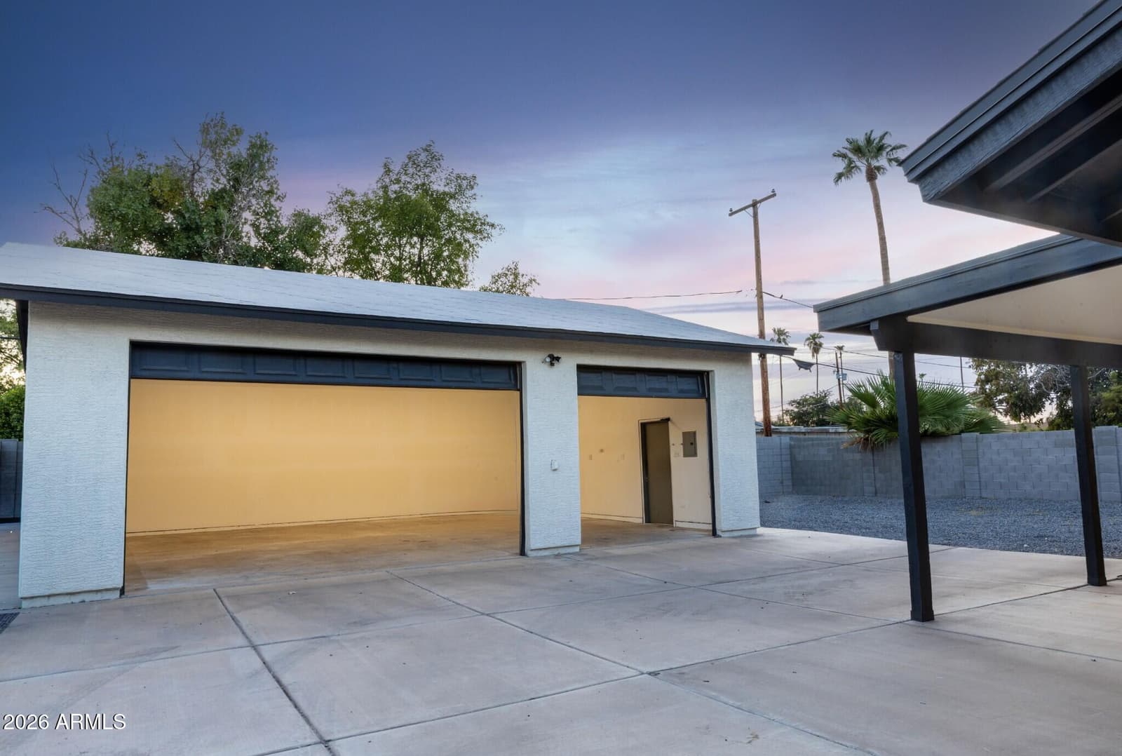 4536 N 17th Avenue, Phoenix, AZ 85015 — photo 2 of 9