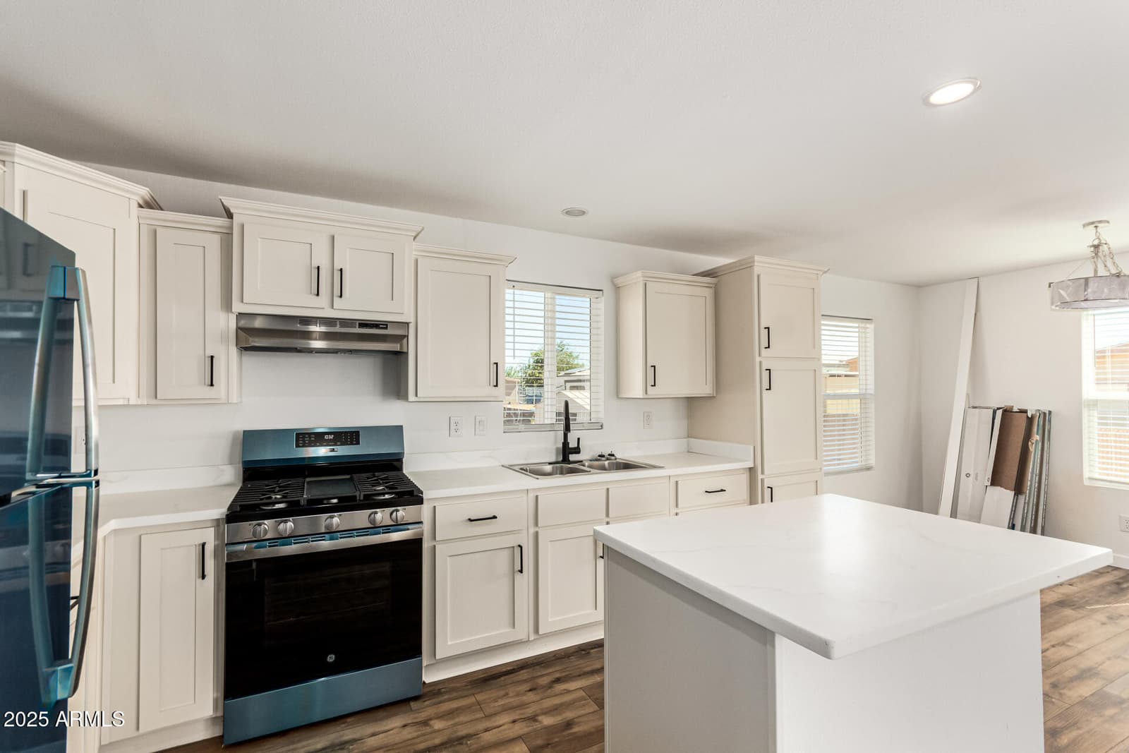 201 S 91ST Street, Mesa, AZ 85208 — photo 10 of 23