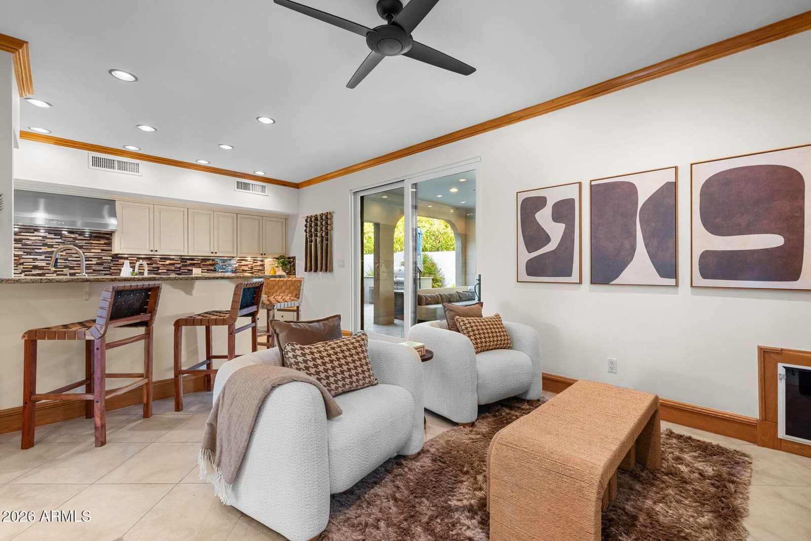 149 N COUNTRY CLUB Drive, Phoenix, AZ 85014 — photo 17 of 89