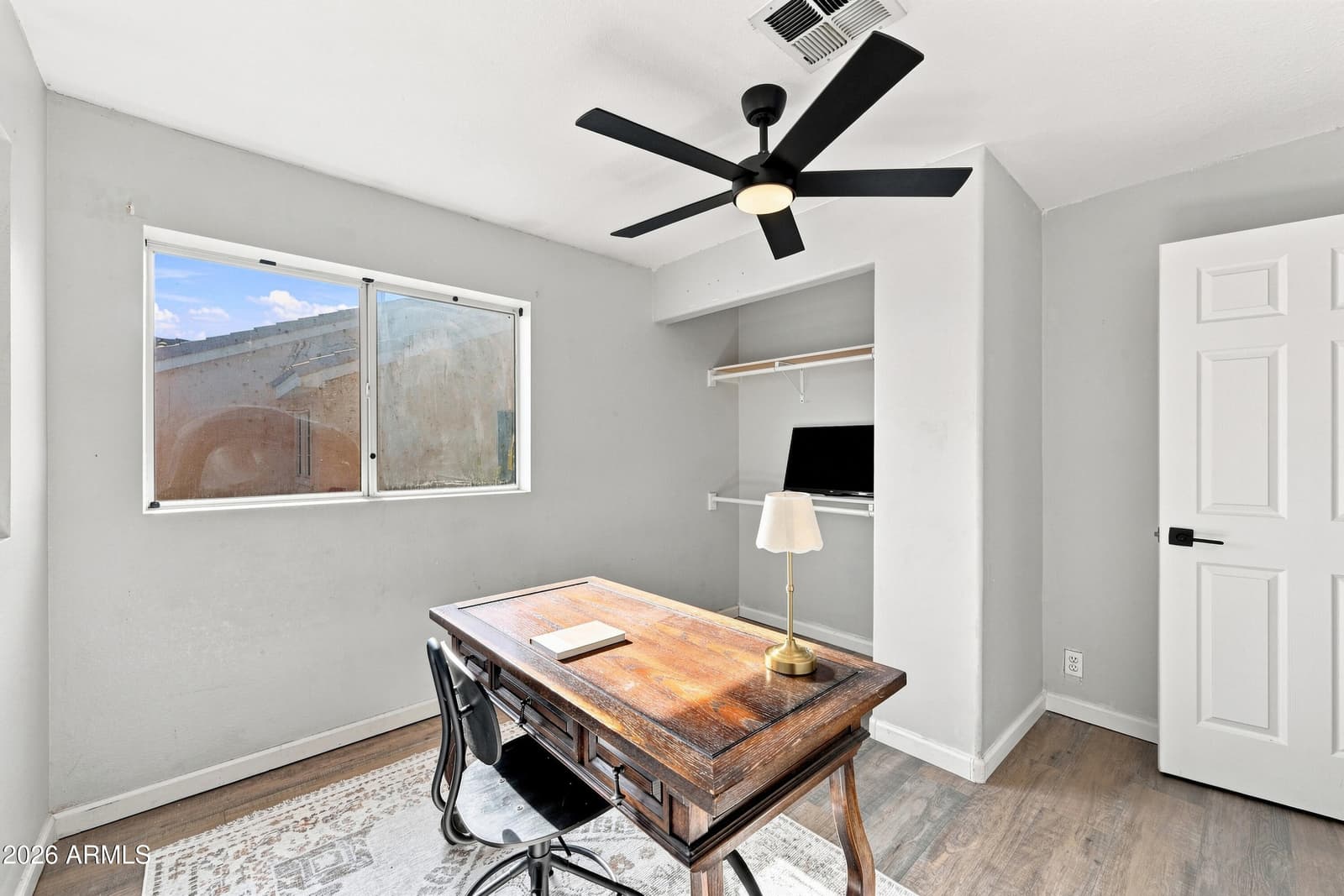 2914 E WINDSONG Drive, Phoenix, AZ 85048 — photo 15 of 27