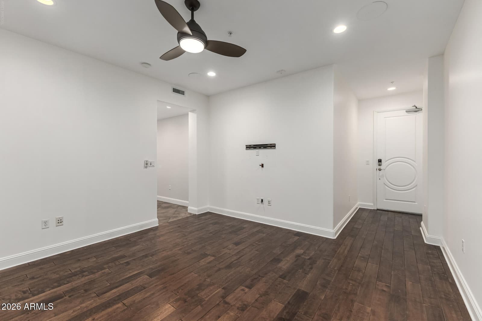 3801 N GOLDWATER Boulevard G201, Scottsdale, AZ 85251 — photo 32 of 54