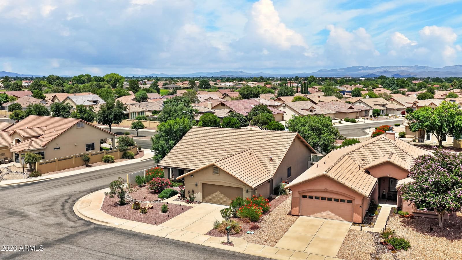 2515 CANDLEWOOD Drive, Sierra Vista, AZ 85650 — photo 3 of 41
