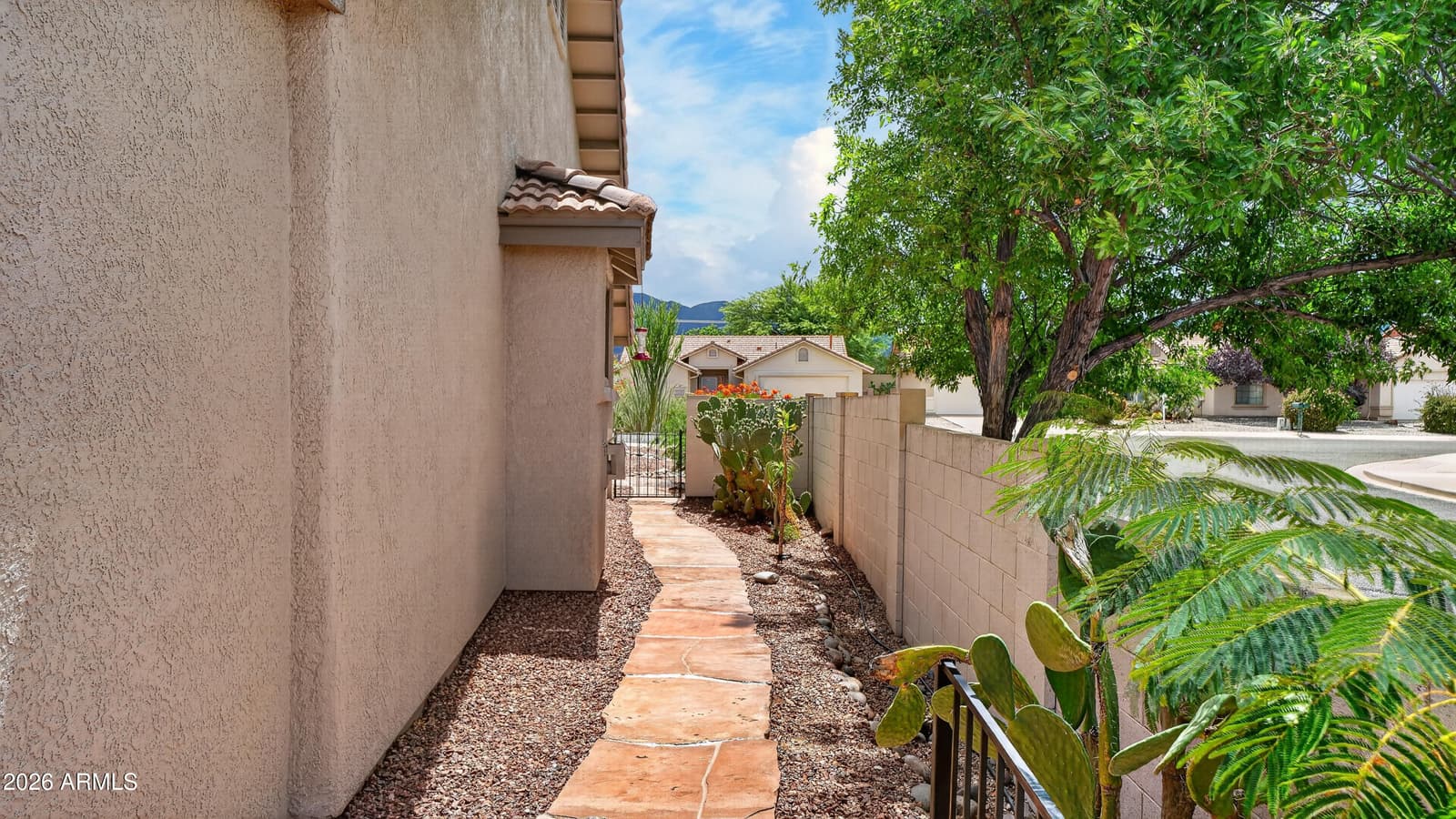 2515 CANDLEWOOD Drive, Sierra Vista, AZ 85650 — photo 37 of 41