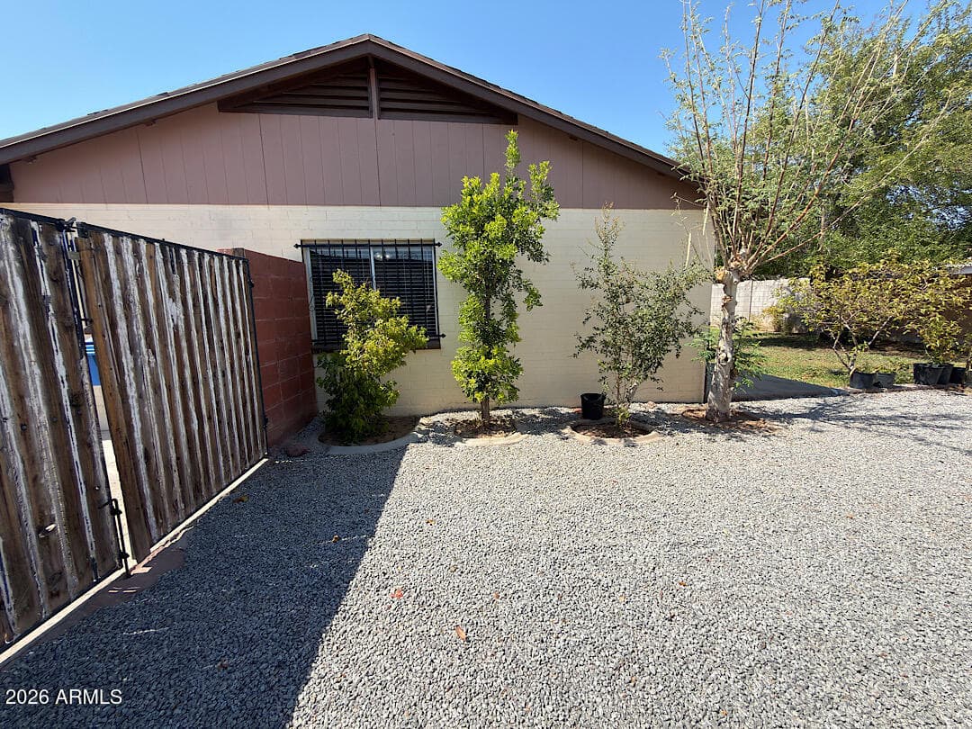 615 N 61ST Drive, Phoenix, AZ 85043 — photo 26 of 34