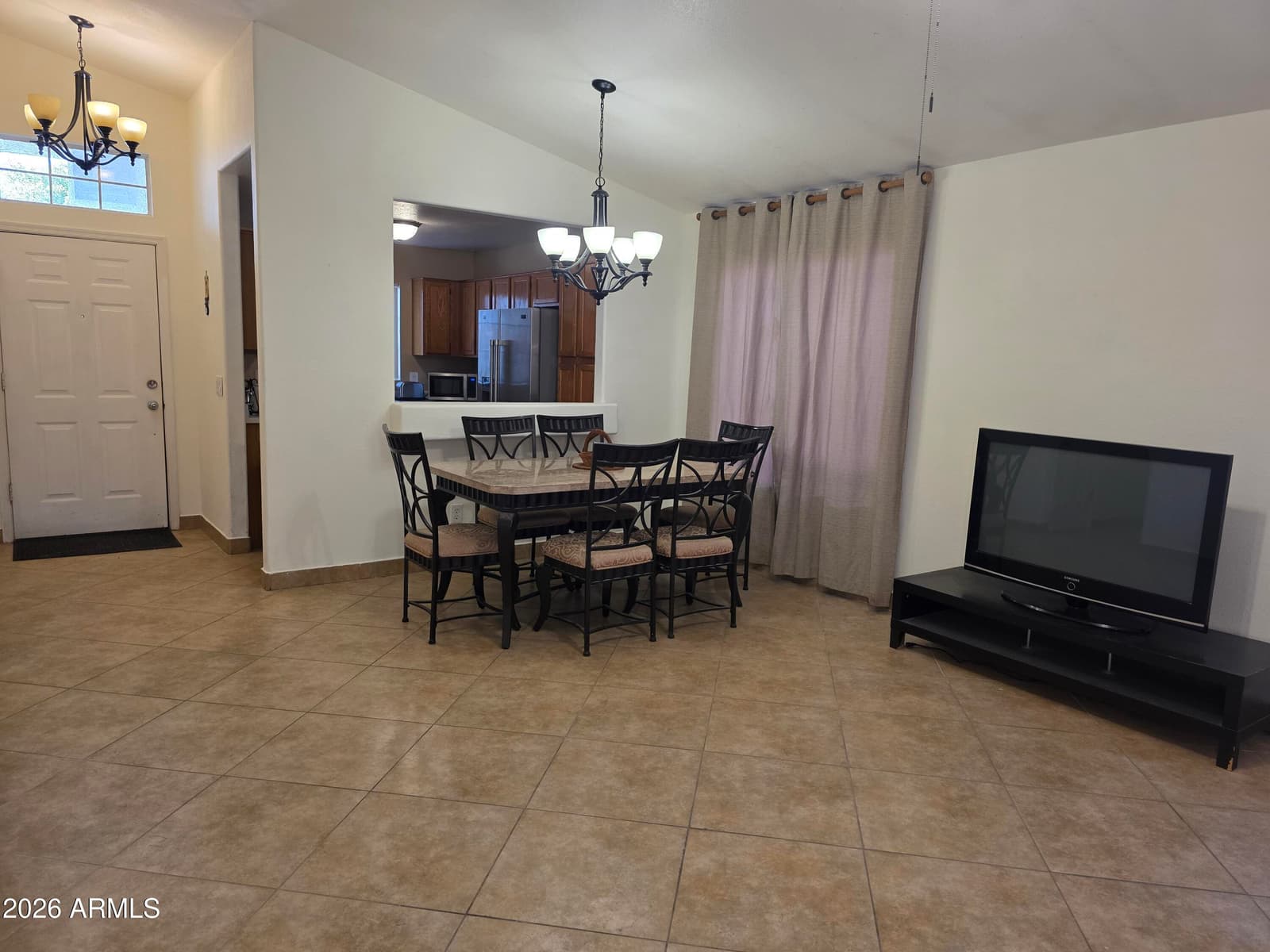 8641 W ROANOKE Avenue, Phoenix, AZ 85037 — photo 7 of 22