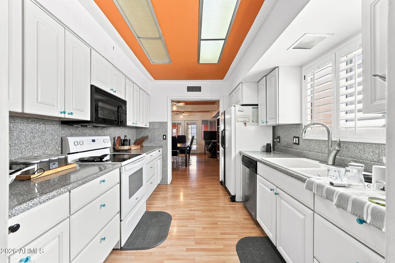 8767 E VIA DE DORADO, Scottsdale, AZ 85258 — photo 16 of 36