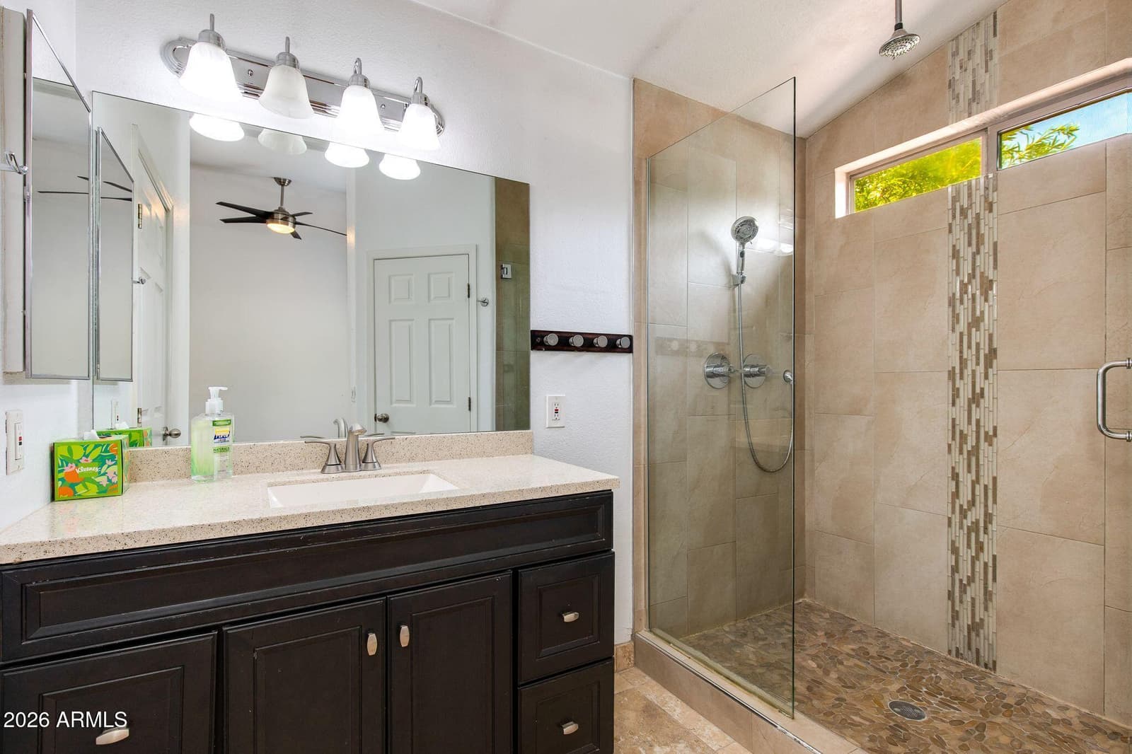 2010 E AIRE LIBRE Avenue, Phoenix, AZ 85022 — photo 14 of 24