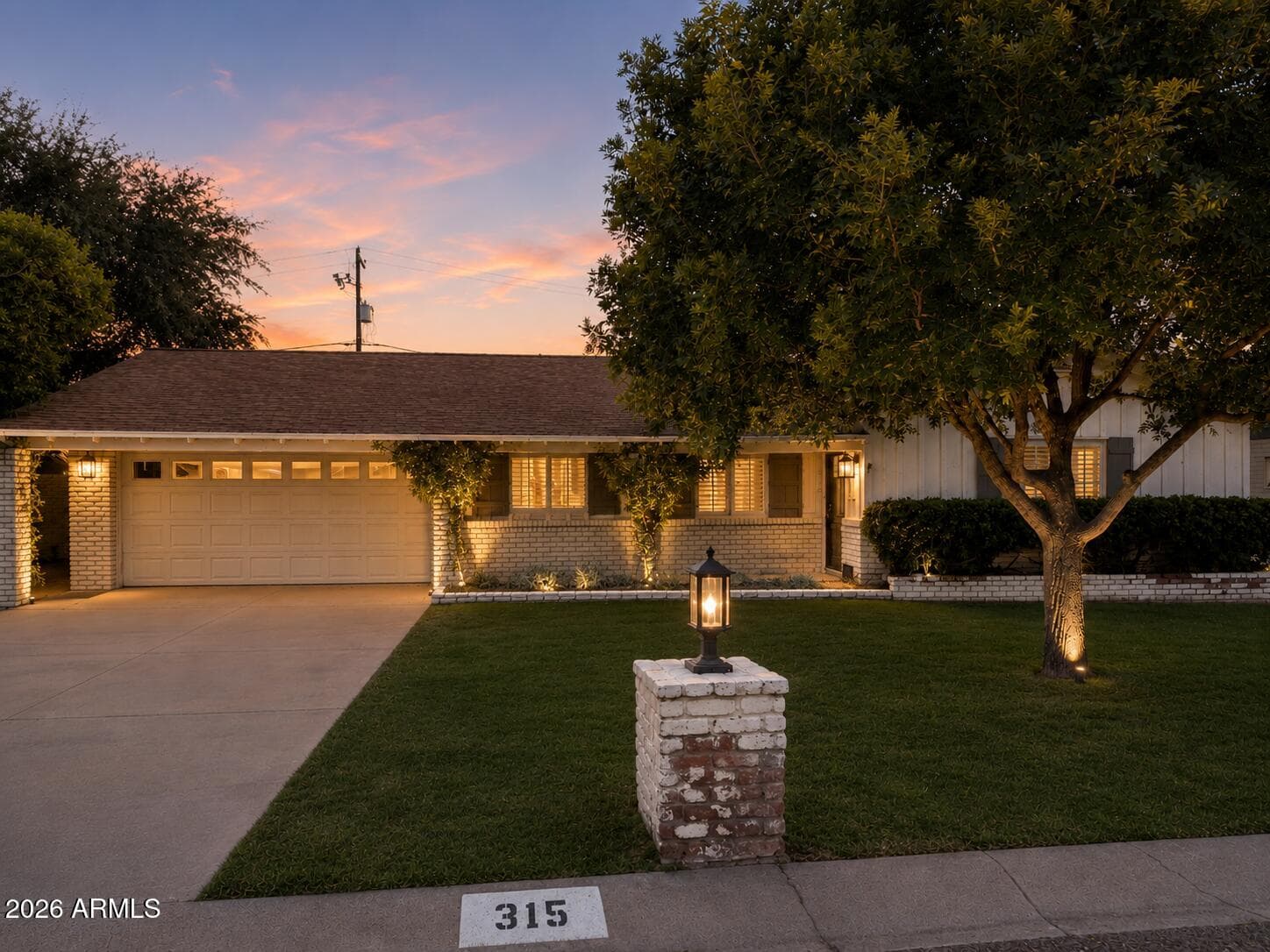 315 E KEIM Drive, Phoenix, AZ 85012 — photo 1 of 16