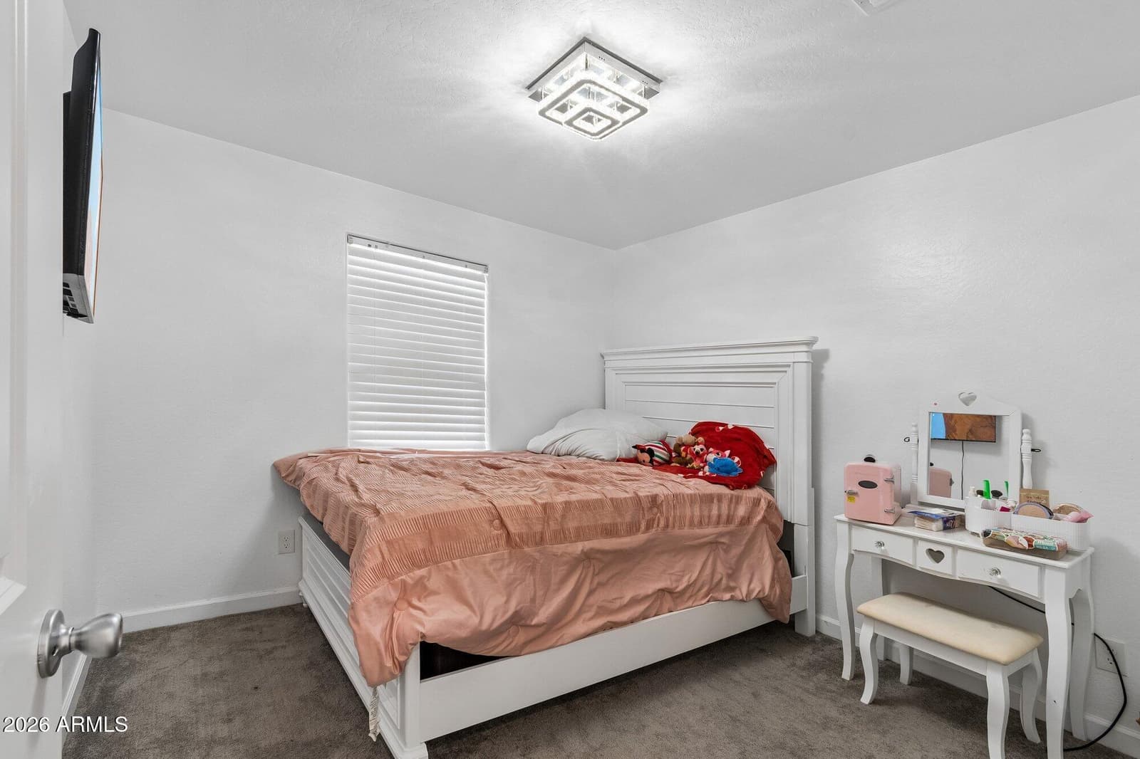 17145 W STRAIGHT ARROW Lane, Surprise, AZ 85387 — photo 7 of 12
