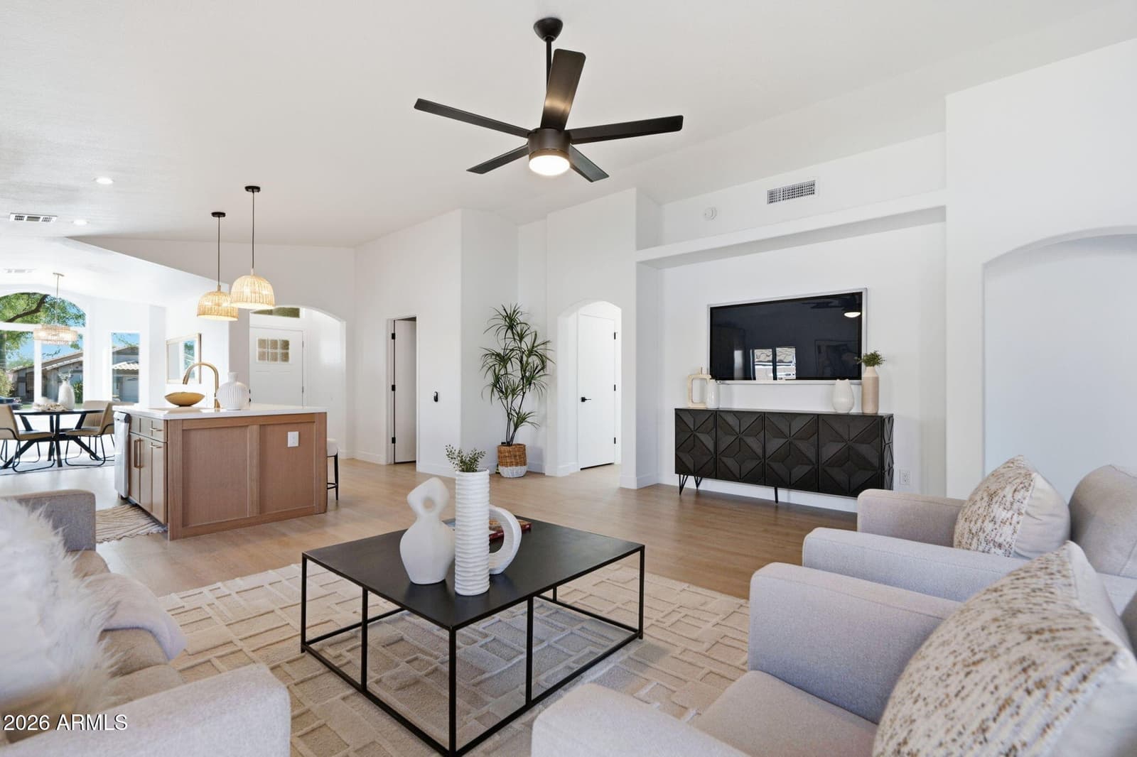 2202 E MONONA Drive, Phoenix, AZ 85024 — photo 8 of 28