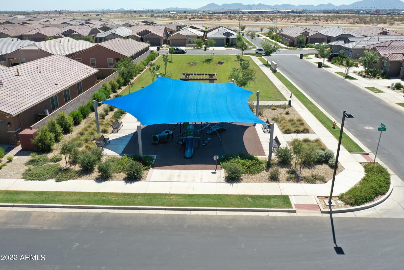 9606 E TESLA Avenue, Mesa, AZ 85212 — photo 3 of 35