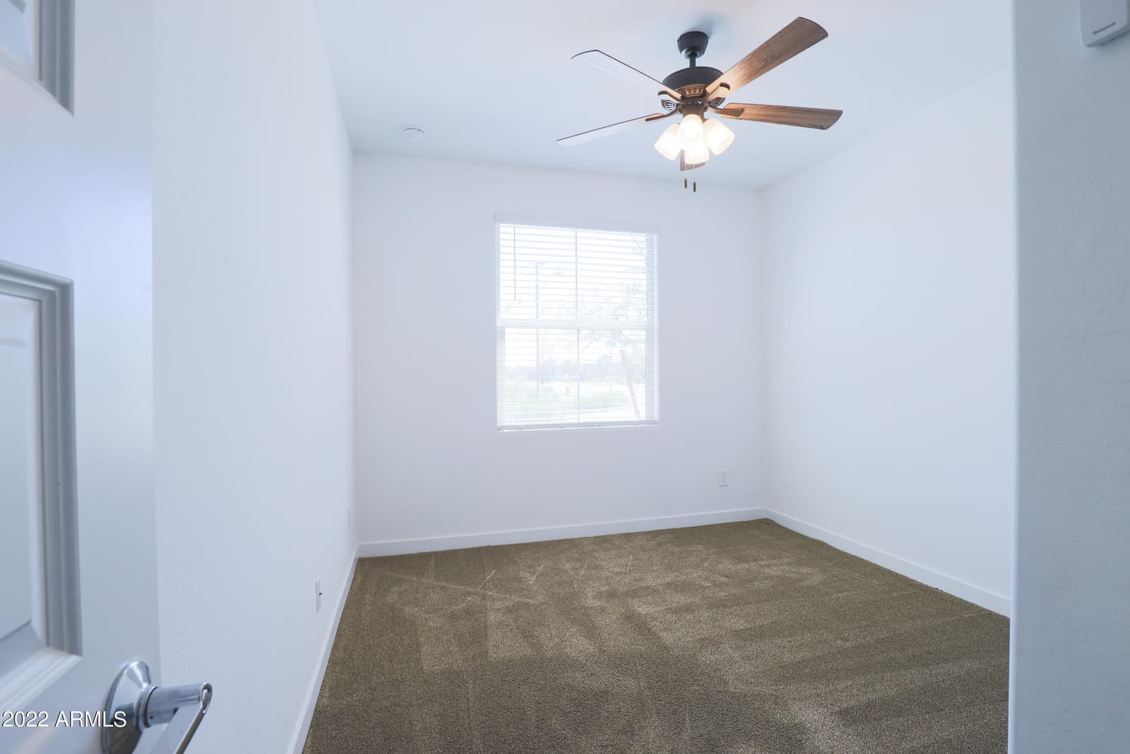 9606 E TESLA Avenue, Mesa, AZ 85212 — photo 28 of 35