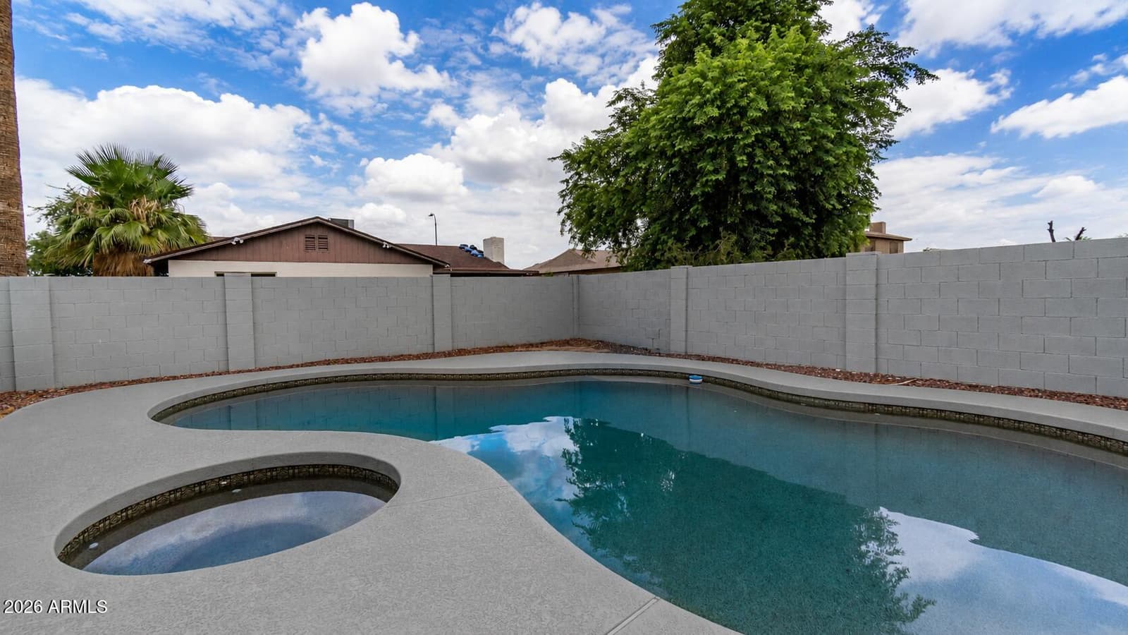 5232 W ONYX Avenue, Glendale, AZ 85302 — photo 21 of 25