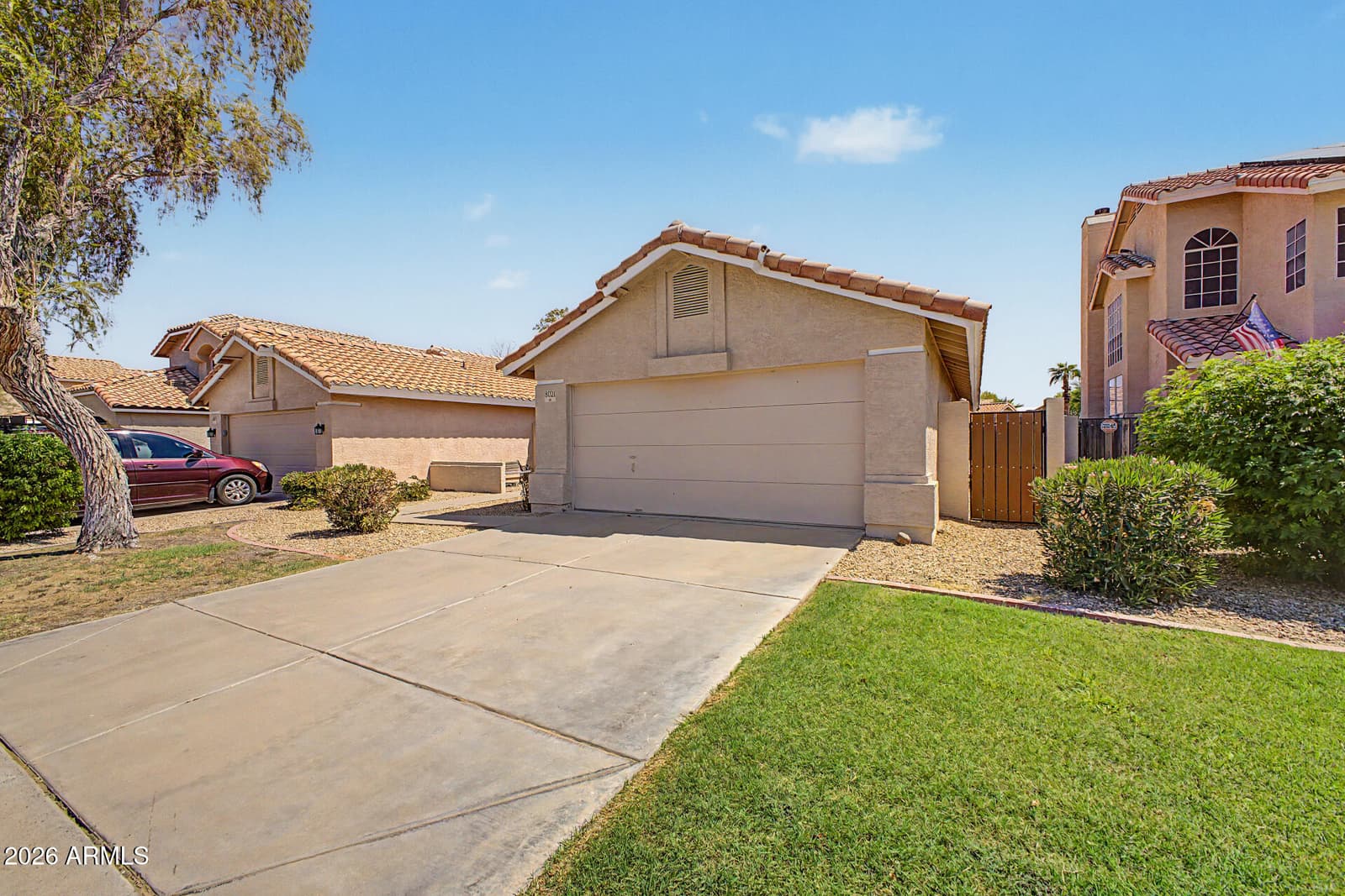 8021 W PARADISE Drive, Peoria, AZ 85345 — photo 2 of 47
