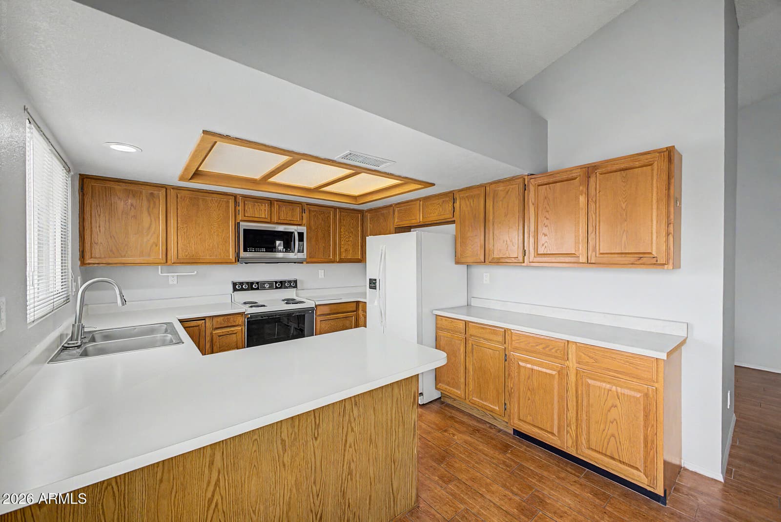 8021 W PARADISE Drive, Peoria, AZ 85345 — photo 18 of 47
