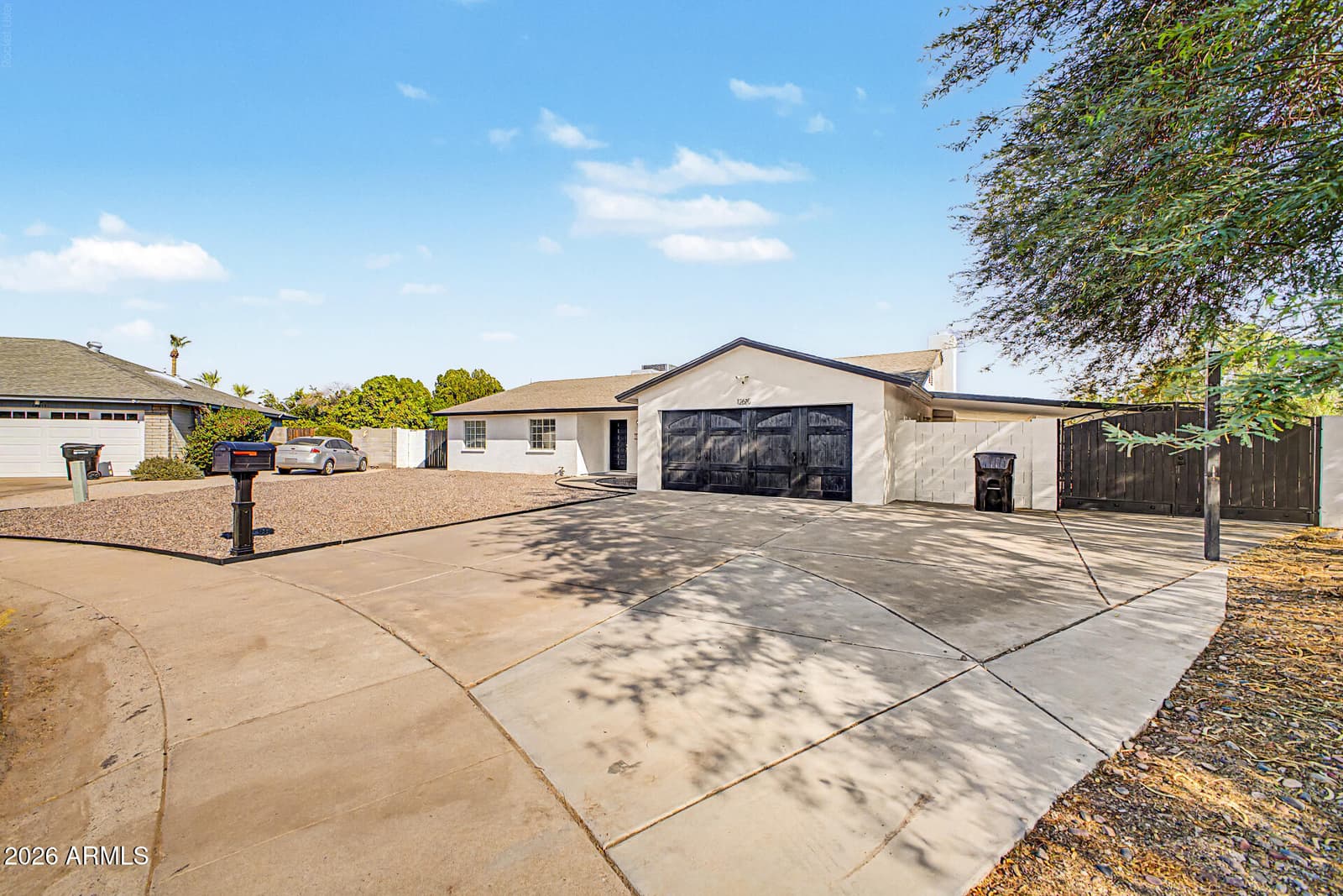 12615 N 49TH Avenue, Glendale, AZ 85304 — photo 2 of 39