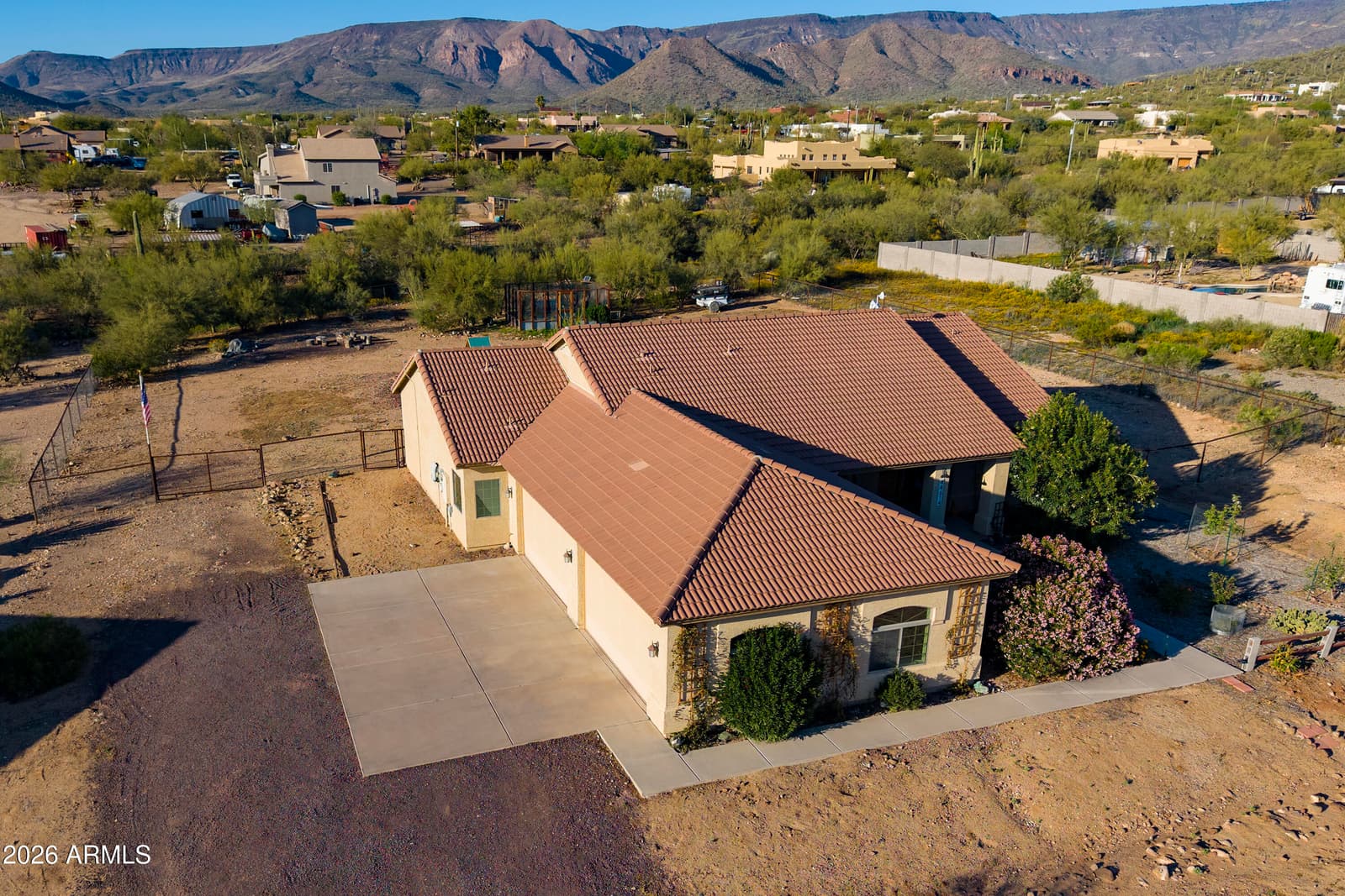 44614 N 20TH Street, New River, AZ 85087 — photo 3 of 39