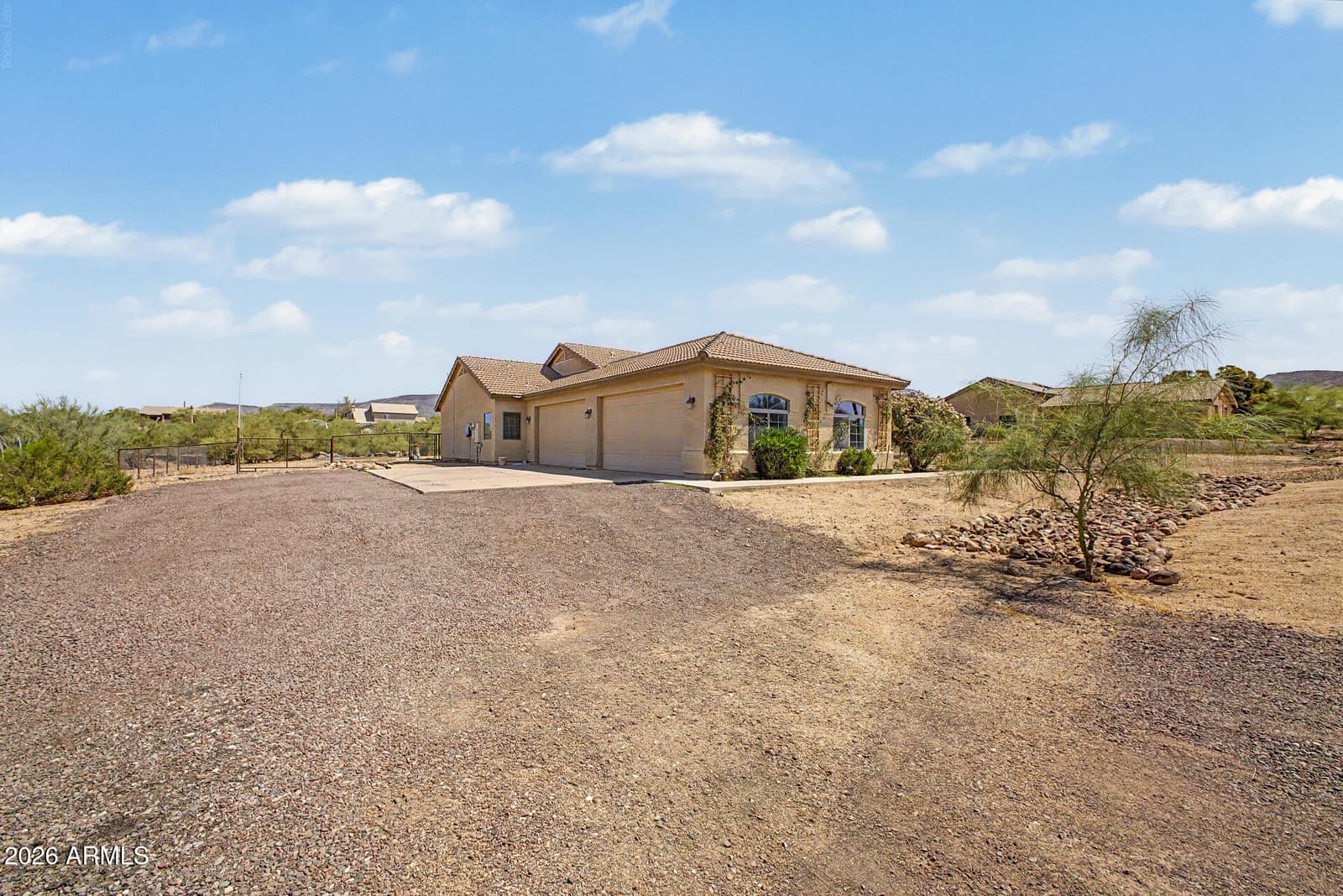 44614 N 20TH Street, New River, AZ 85087 — photo 5 of 39