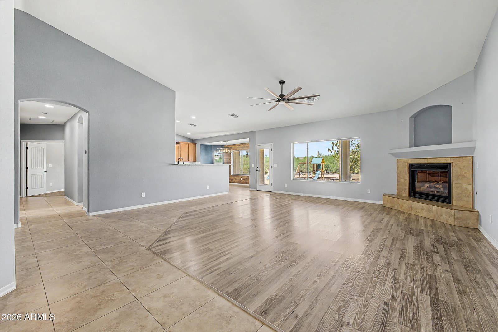 44614 N 20TH Street, New River, AZ 85087 — photo 8 of 39