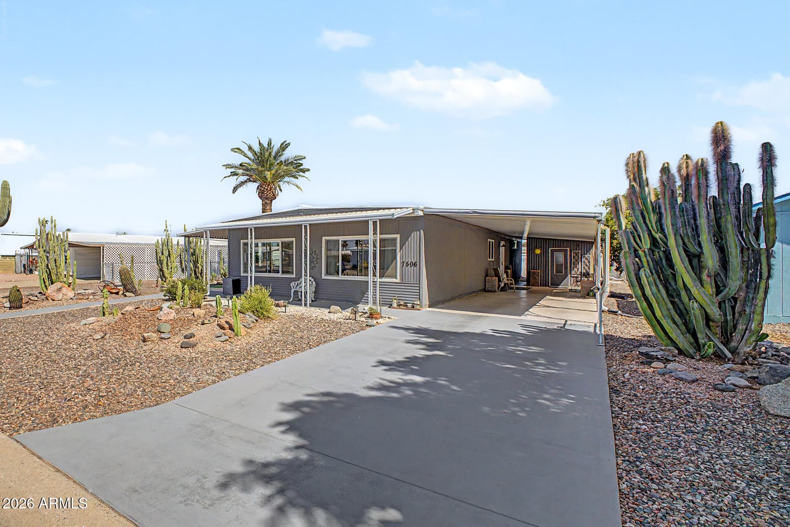 7506 E BAYWOOD Avenue, Mesa, AZ 85208 — photo 3 of 39