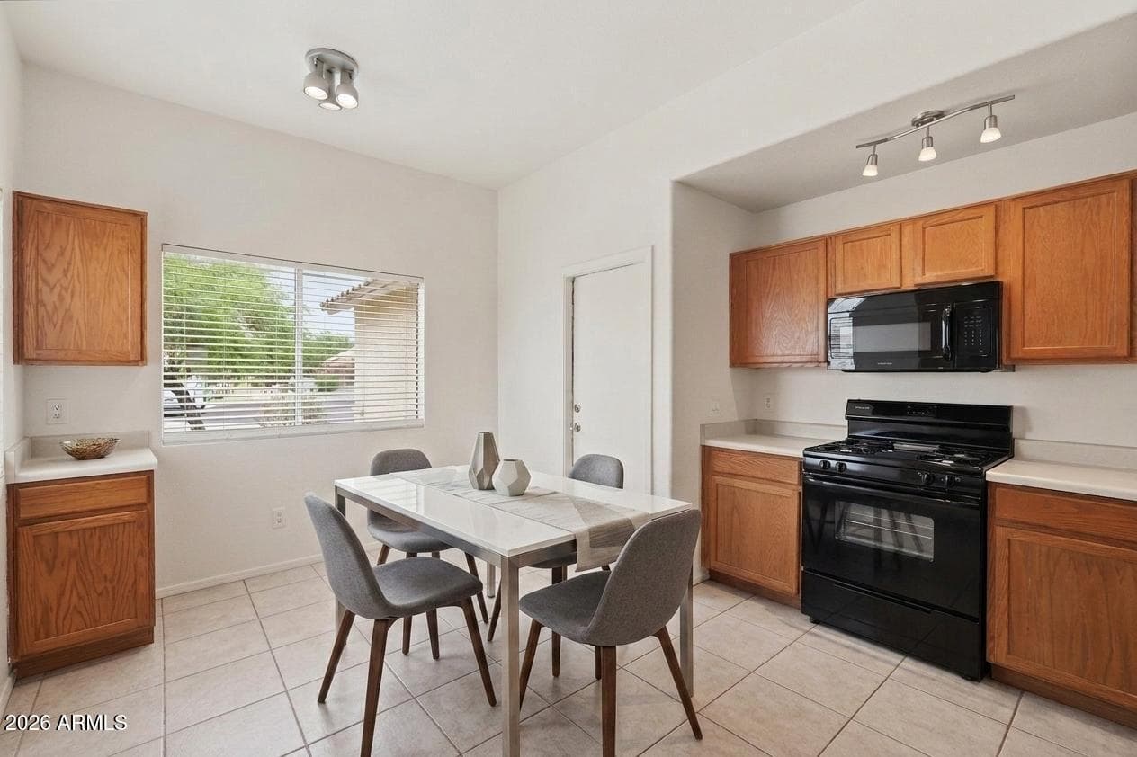16139 W JEFFERSON Street, Goodyear, AZ 85338 — photo 4 of 43