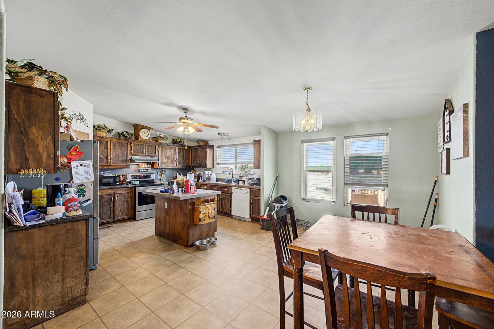 3142 W LAKE POWELL Drive, Casa Grande, AZ 85194 — photo 10 of 34