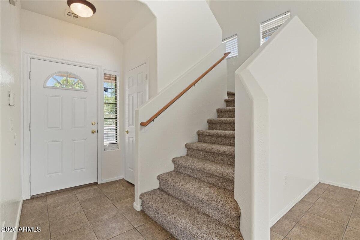 6007 W Jones Avenue, Phoenix, AZ 85043 — photo 7 of 37