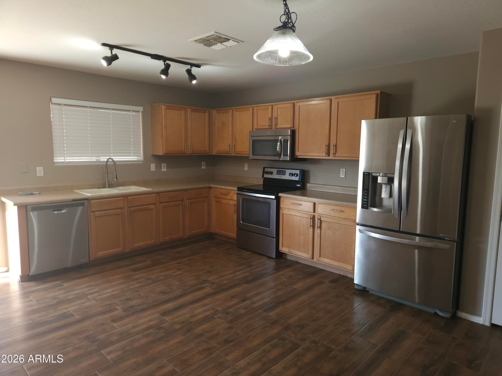 43488 W SAGEBRUSH Trail, Maricopa, AZ 85138 — photo 5 of 19