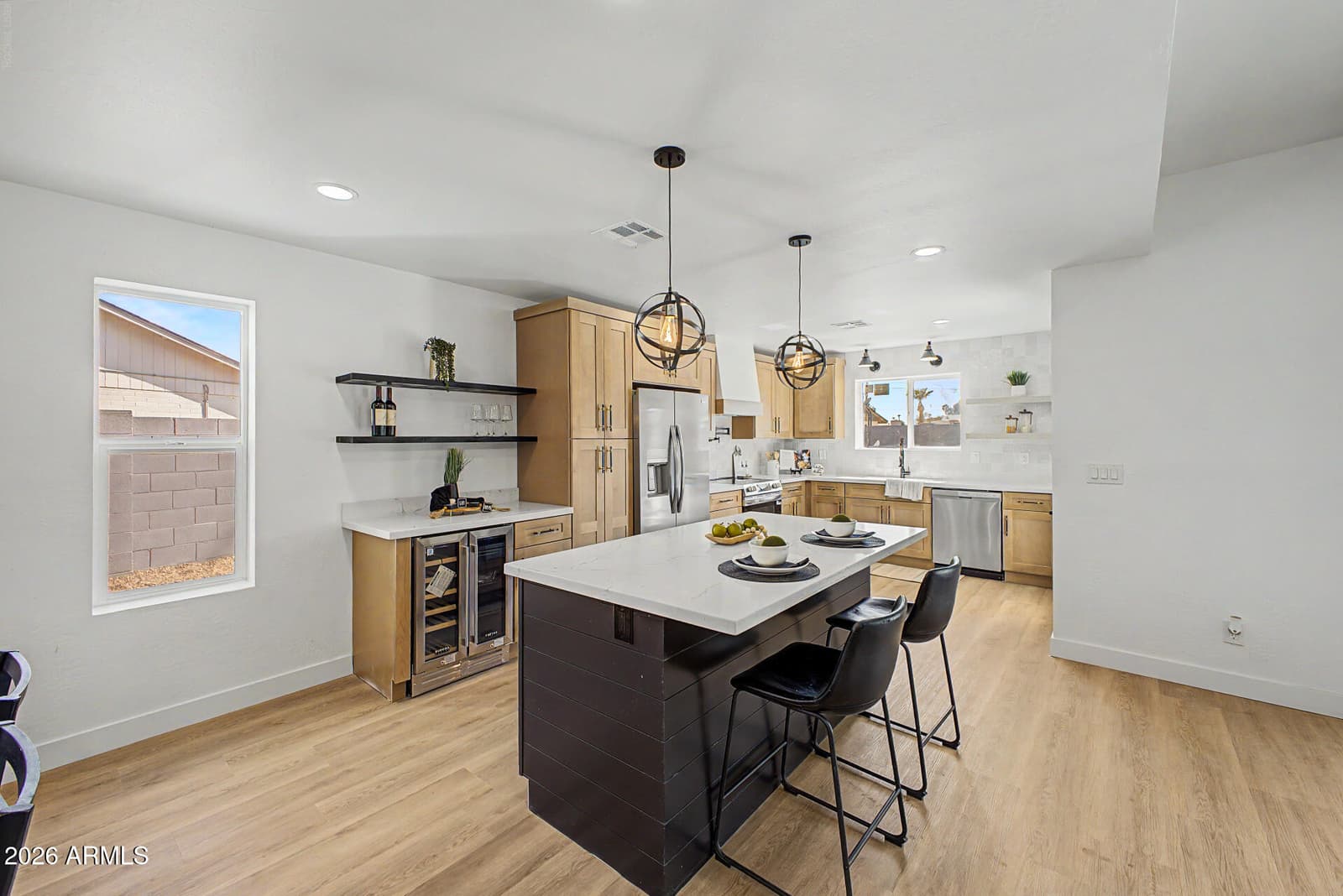 16420 N 46TH Lane, Glendale, AZ 85306 — photo 11 of 33