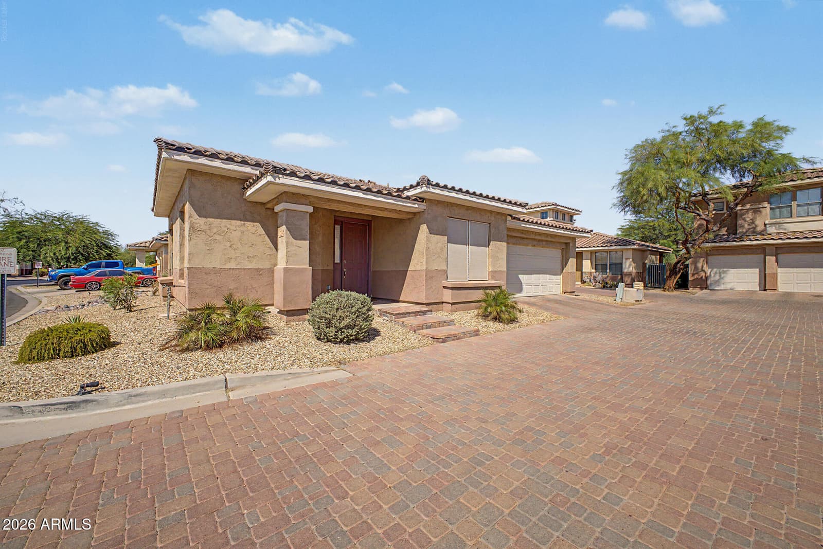 13522 W CYPRESS Street, Goodyear, AZ 85395 — photo 2 of 31