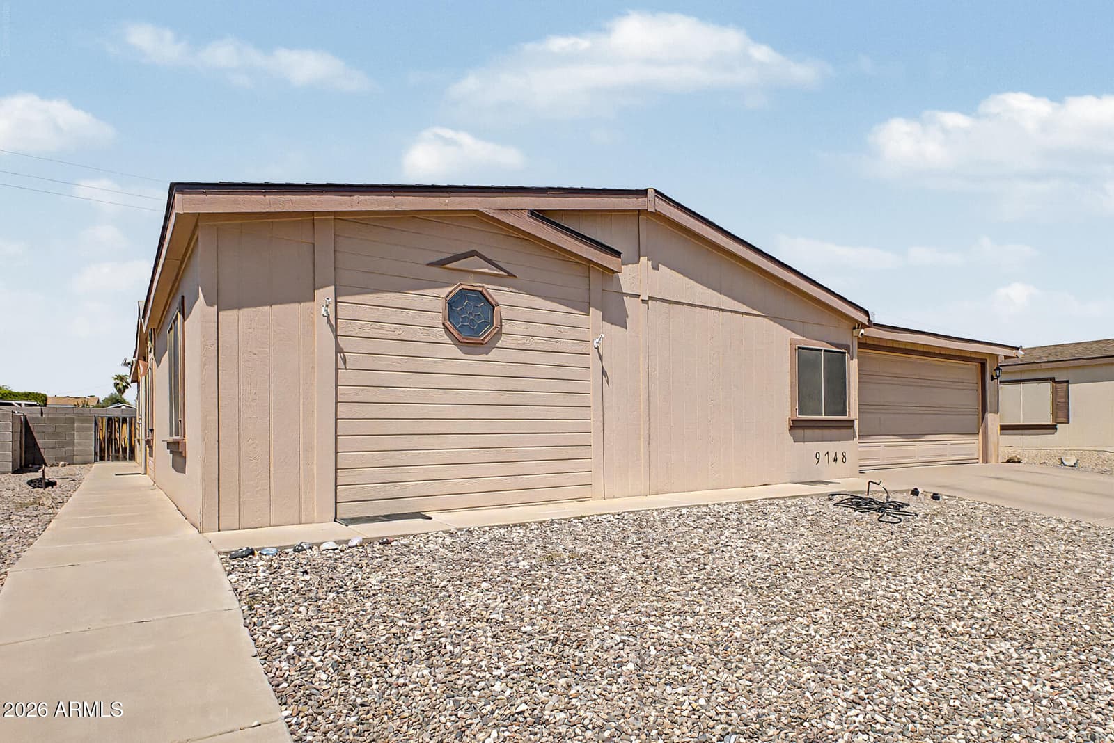 9748 E ESCONDIDO Avenue, Mesa, AZ 85208 — photo 4 of 30