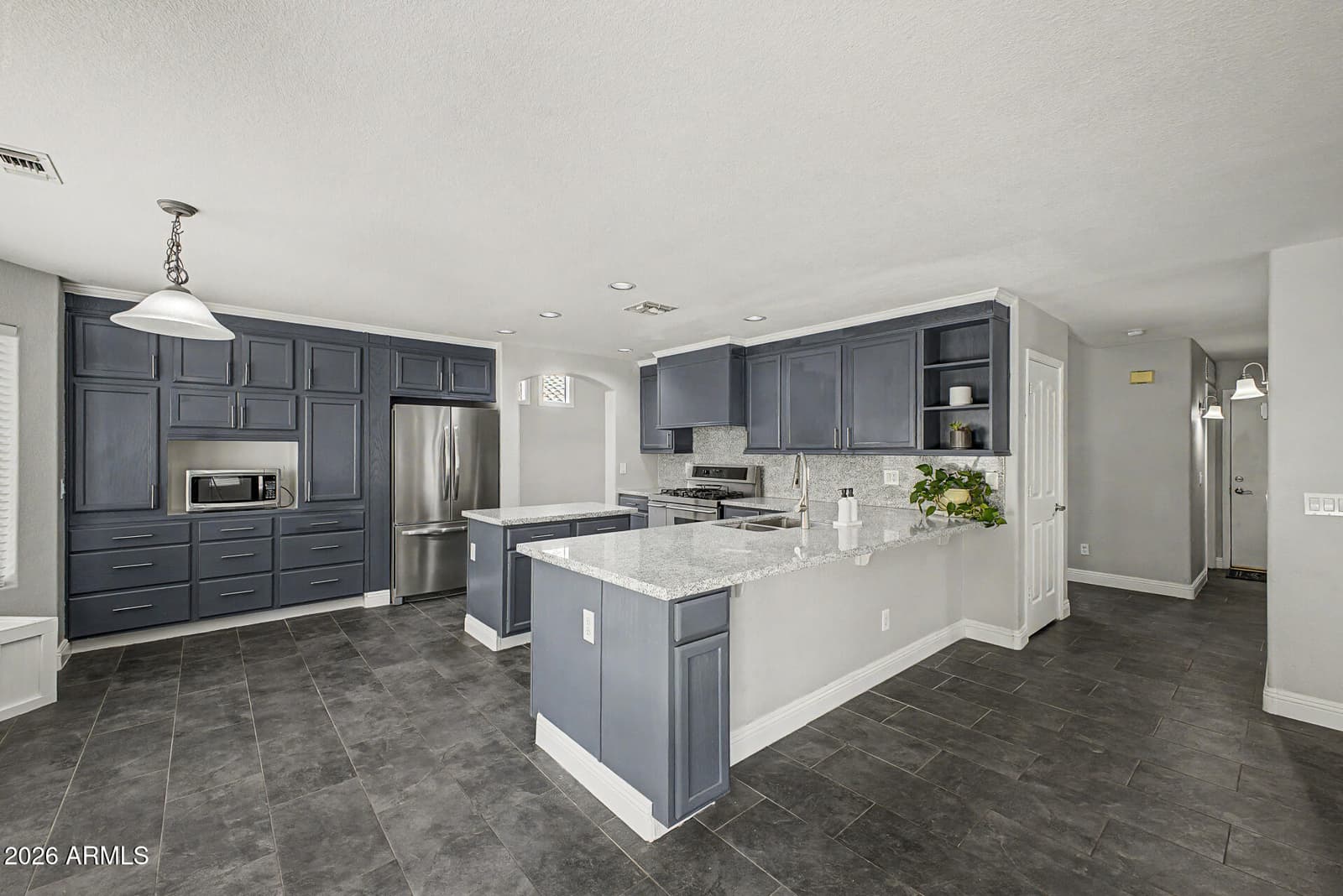 1098 S ROCA Street, Gilbert, AZ 85296 — photo 15 of 58