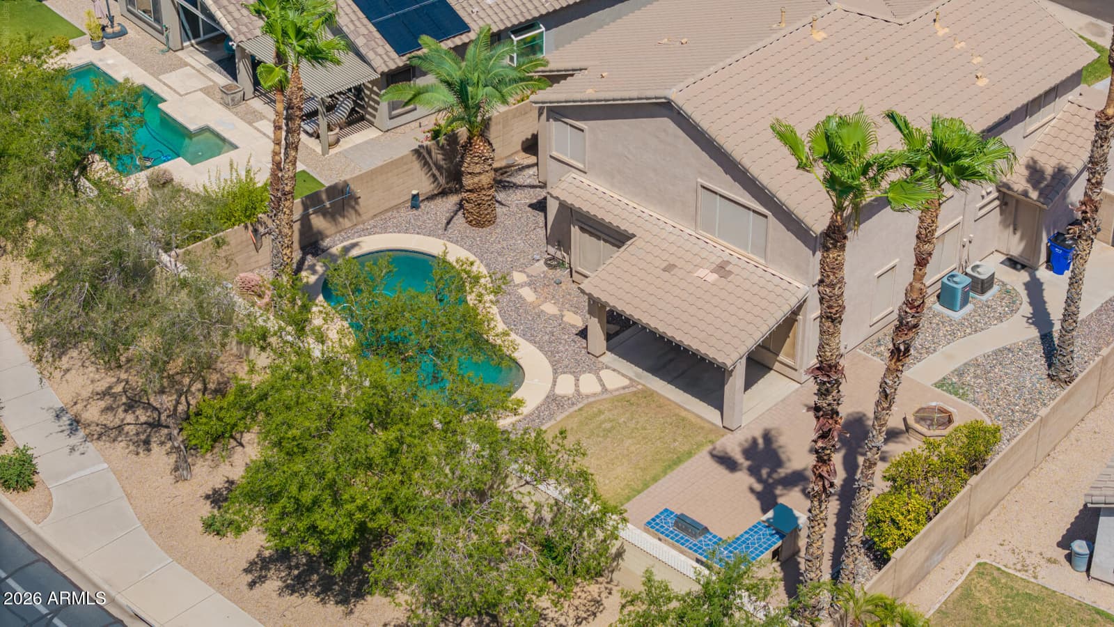 1098 S ROCA Street, Gilbert, AZ 85296 — photo 7 of 58
