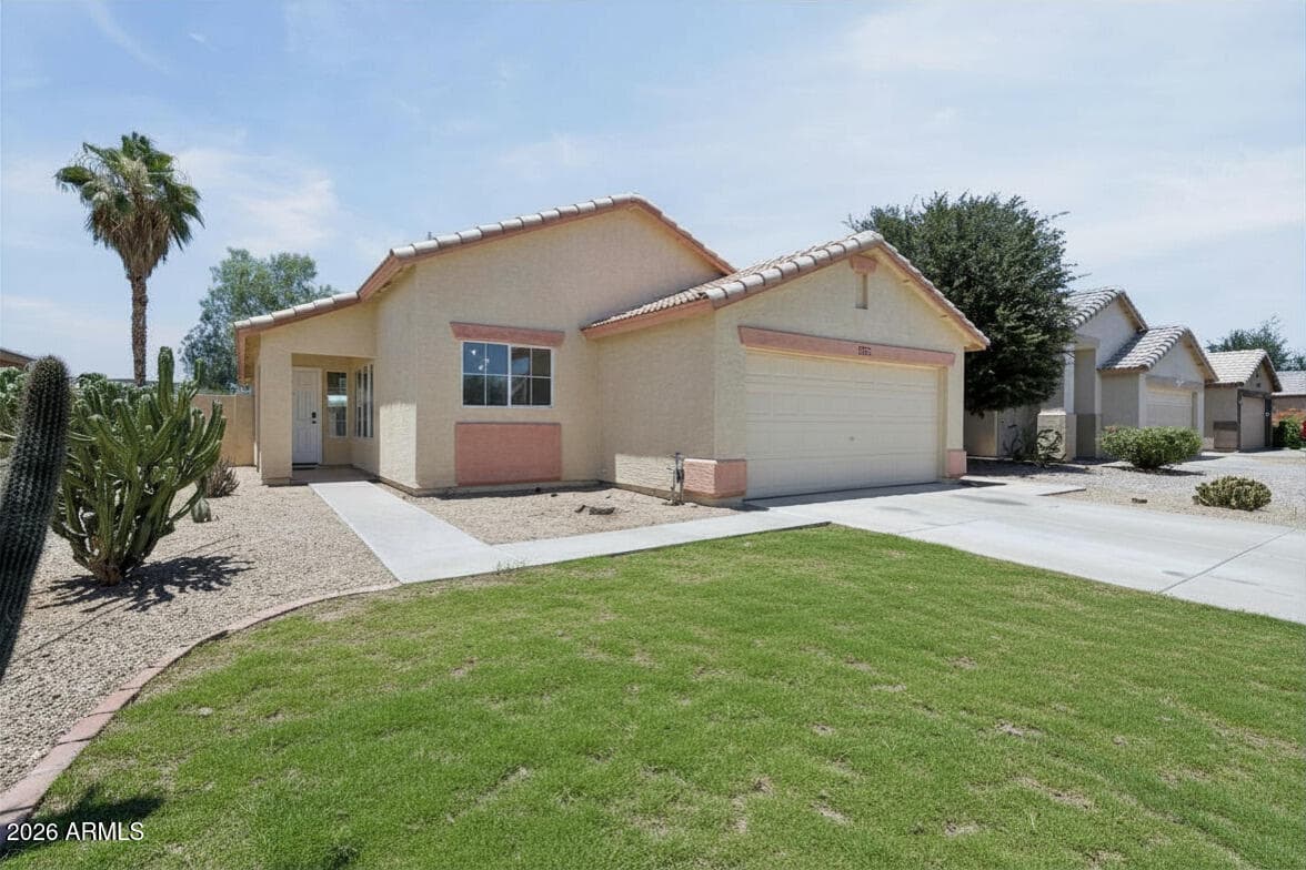 15558 N 136TH Lane, Surprise, AZ 85374 — photo 3 of 34