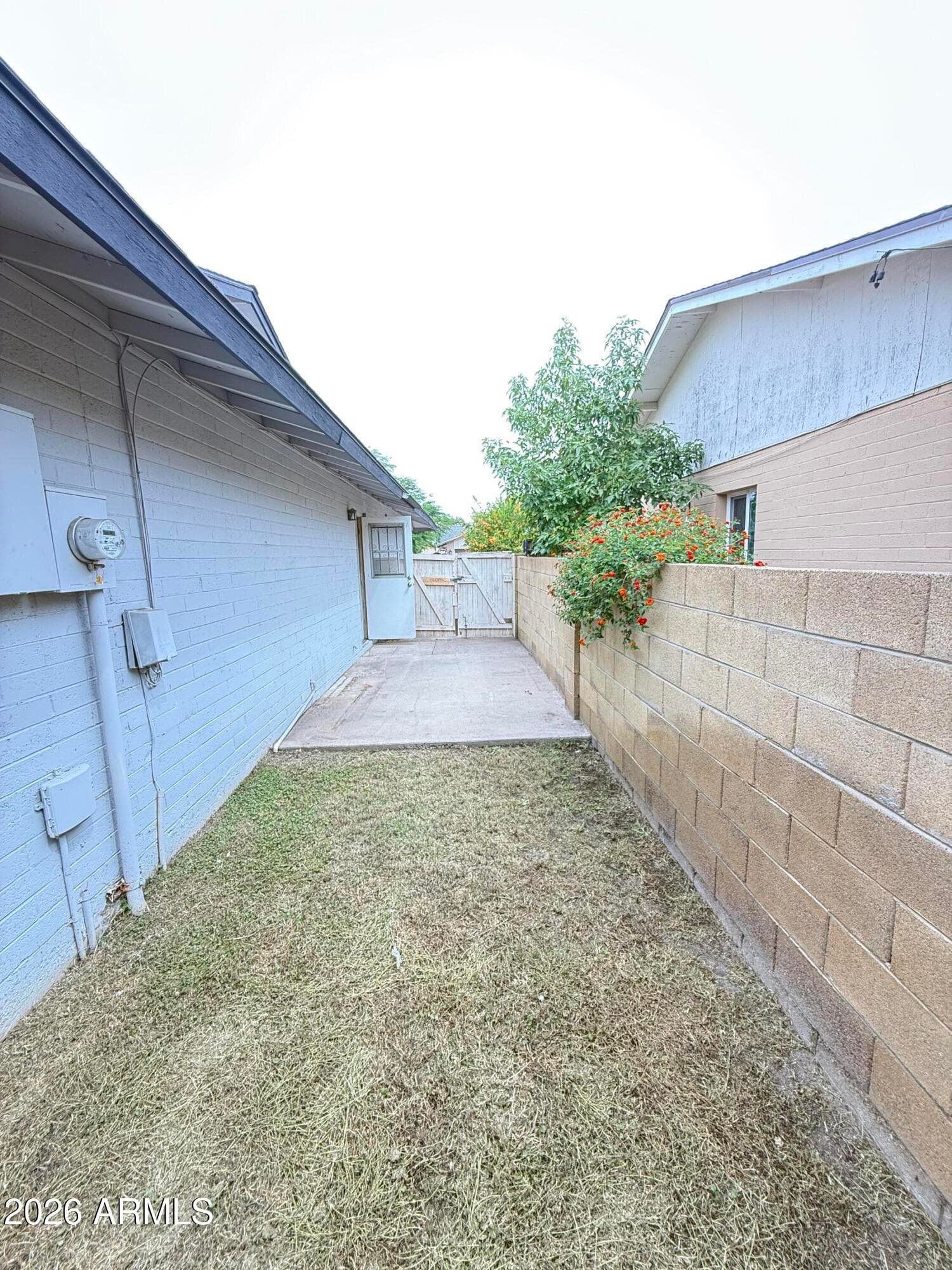 6719 W DENTON Lane W, Glendale, AZ 85303 — photo 24 of 25